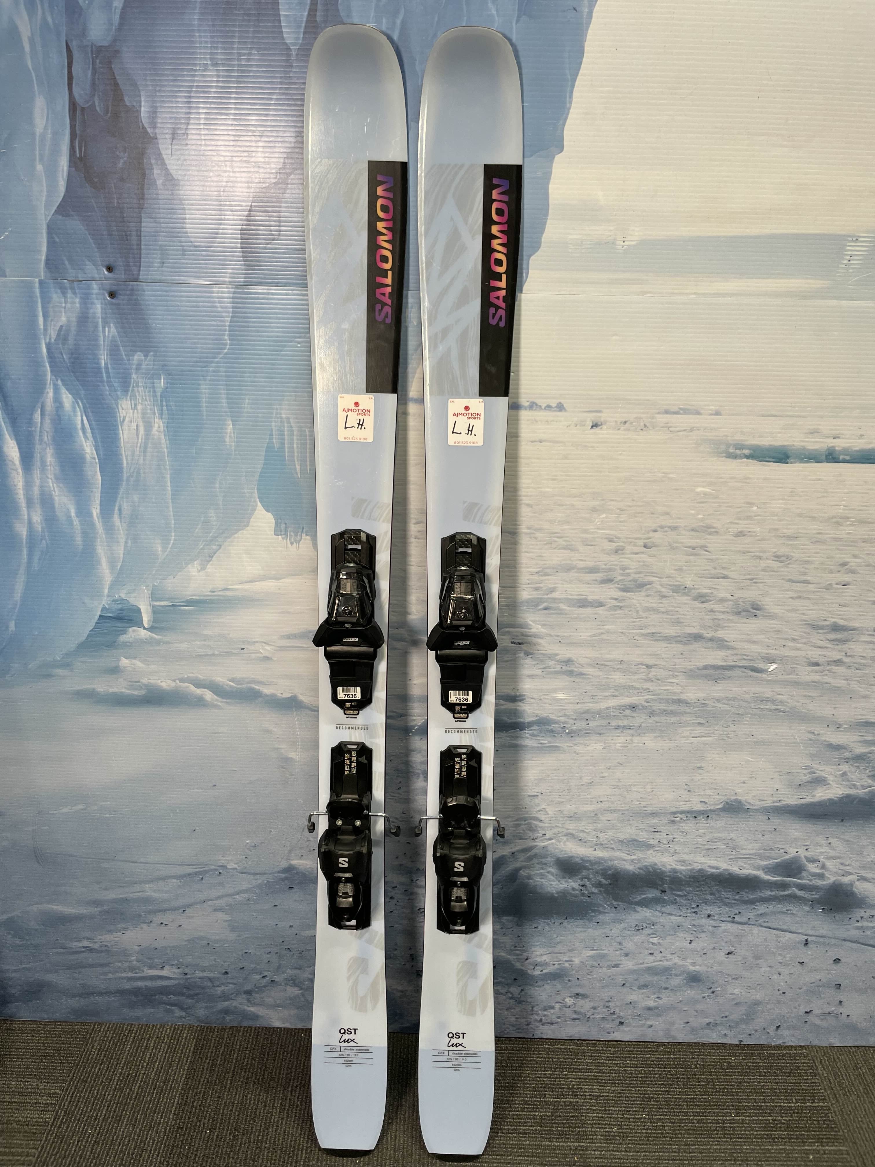 Lightly Used 2025 Salomon QST Lux 92 152cm with adjustable Salomon M 10 bindings