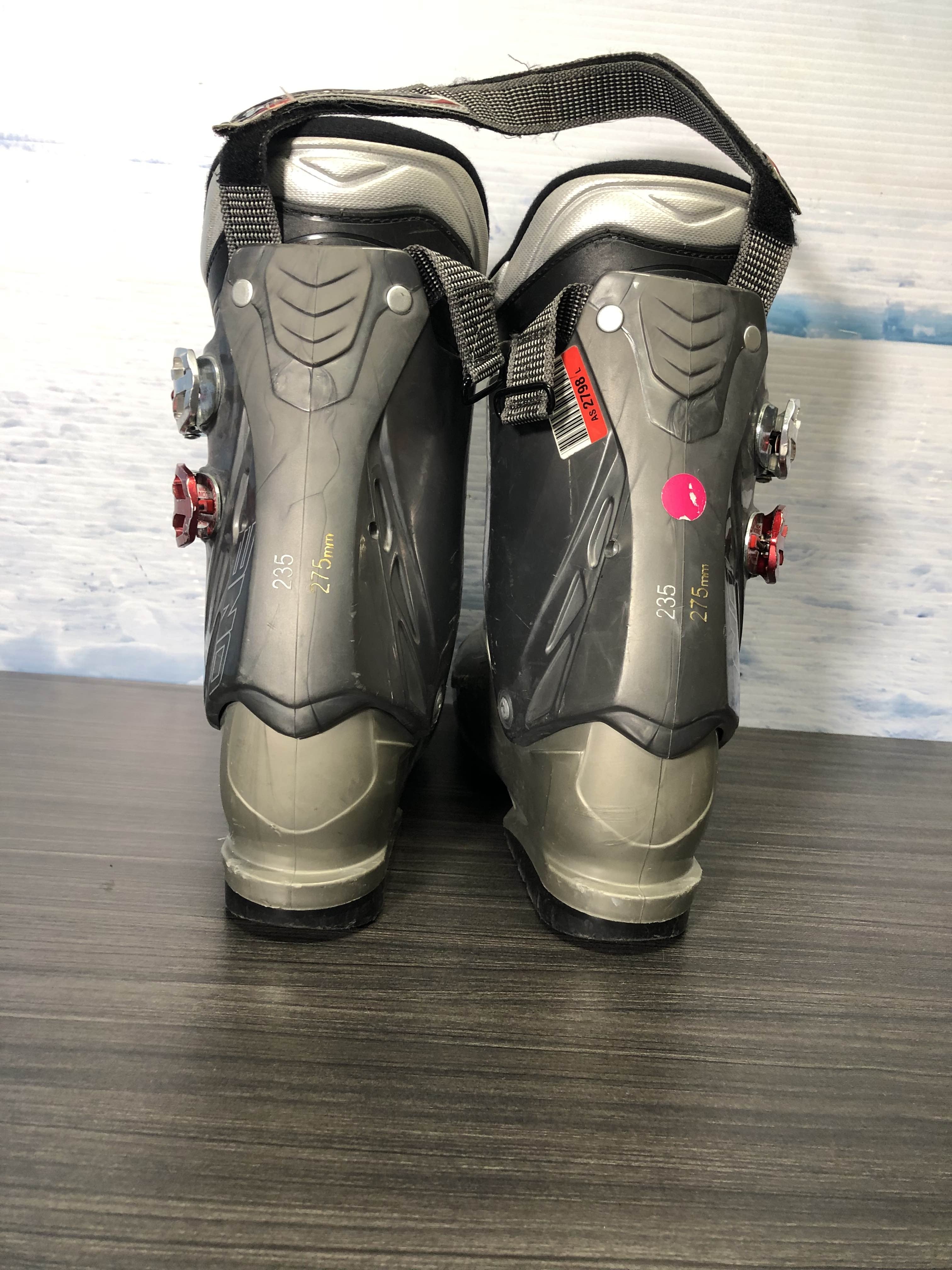 Used Nordica One S 65 Ski Boot 23.5