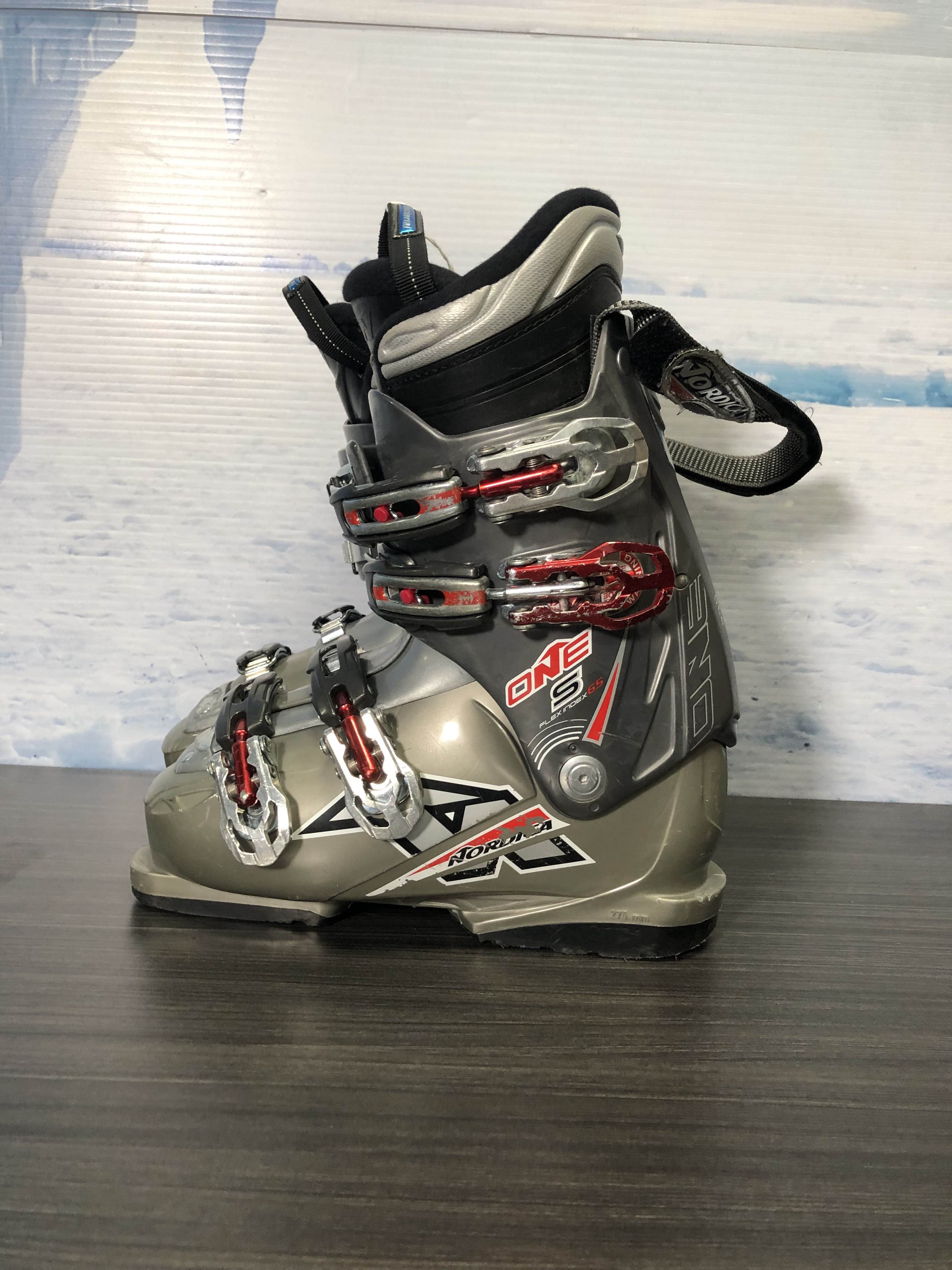 Used Nordica One S 65 Ski Boot 23.5