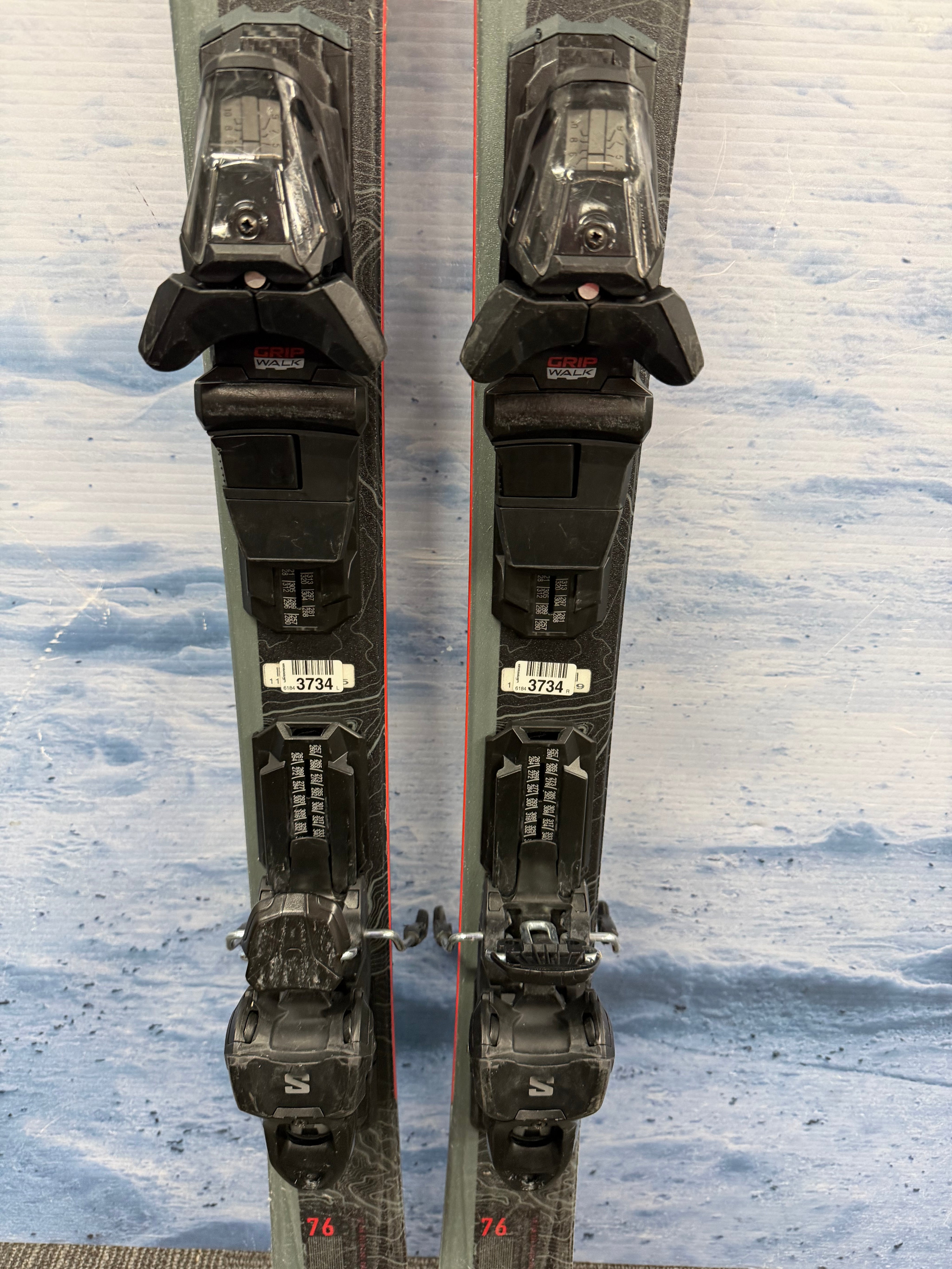 Used Salomon Distance 76 150cm Skis w/Salomon M10 Bindings