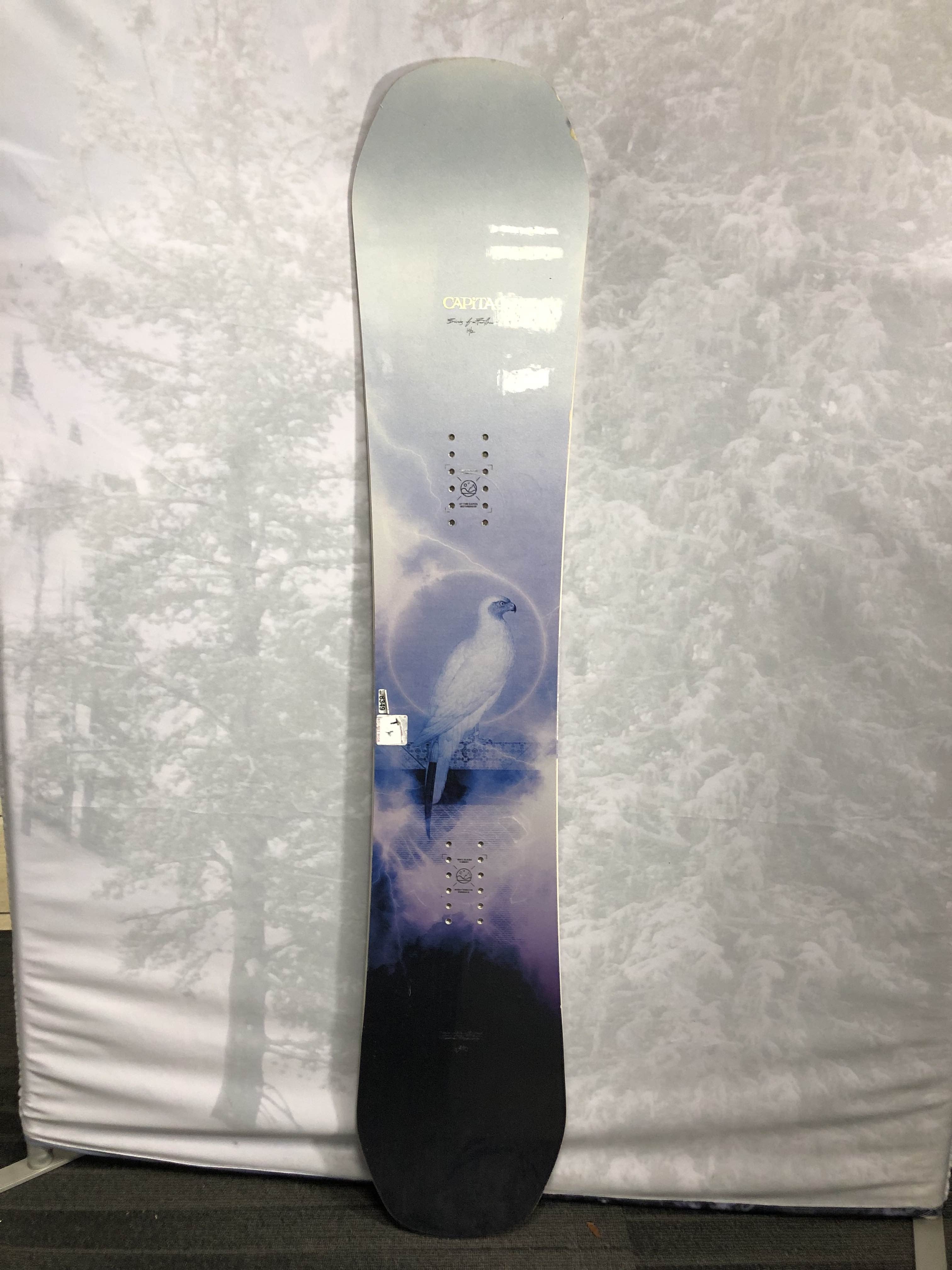 Used 2024 Womens Capita Birds Of A Feather 142cm Snowboard