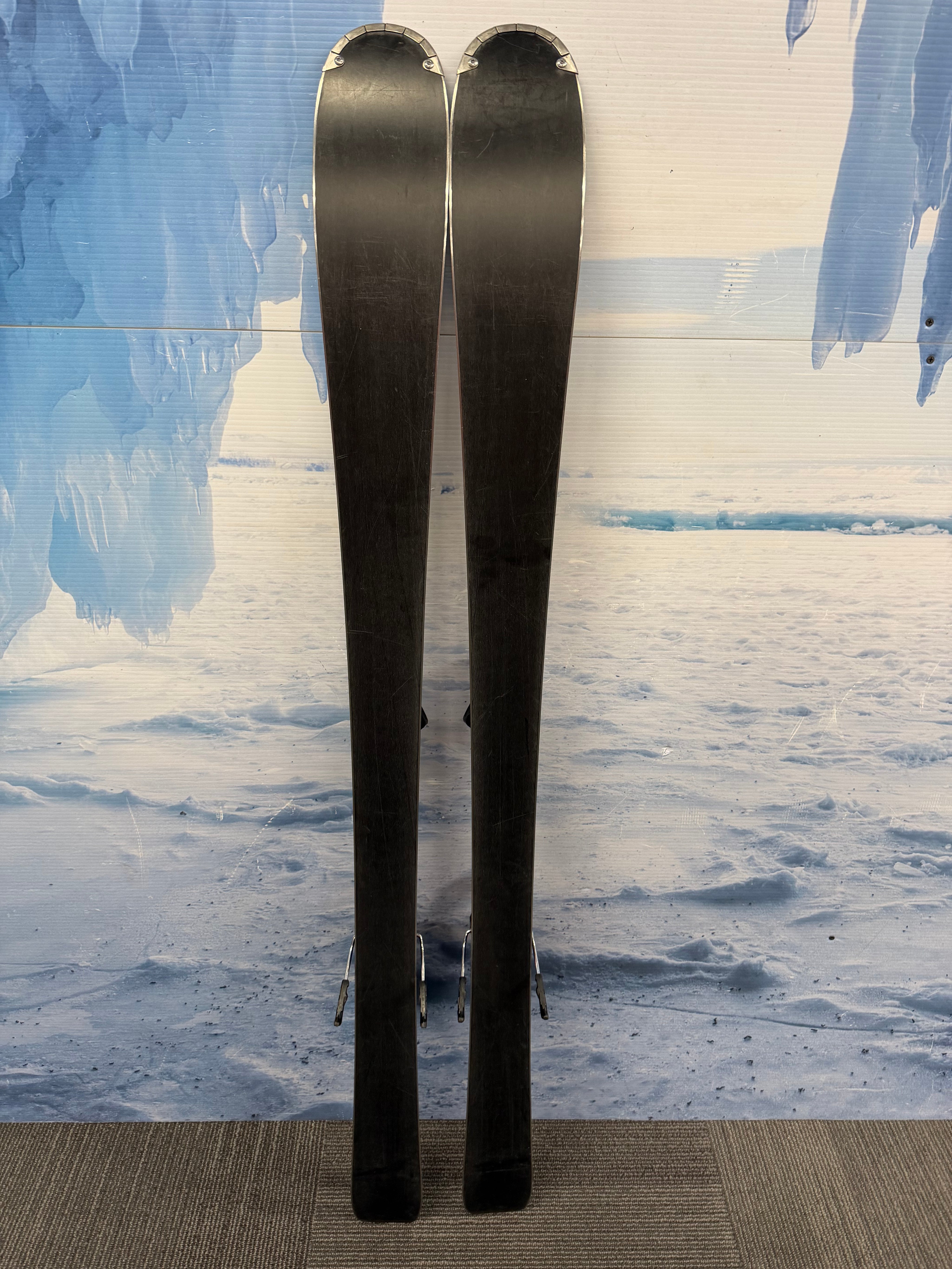 Used Salomon Distance 76 150cm Skis w/Salomon M10 Bindings