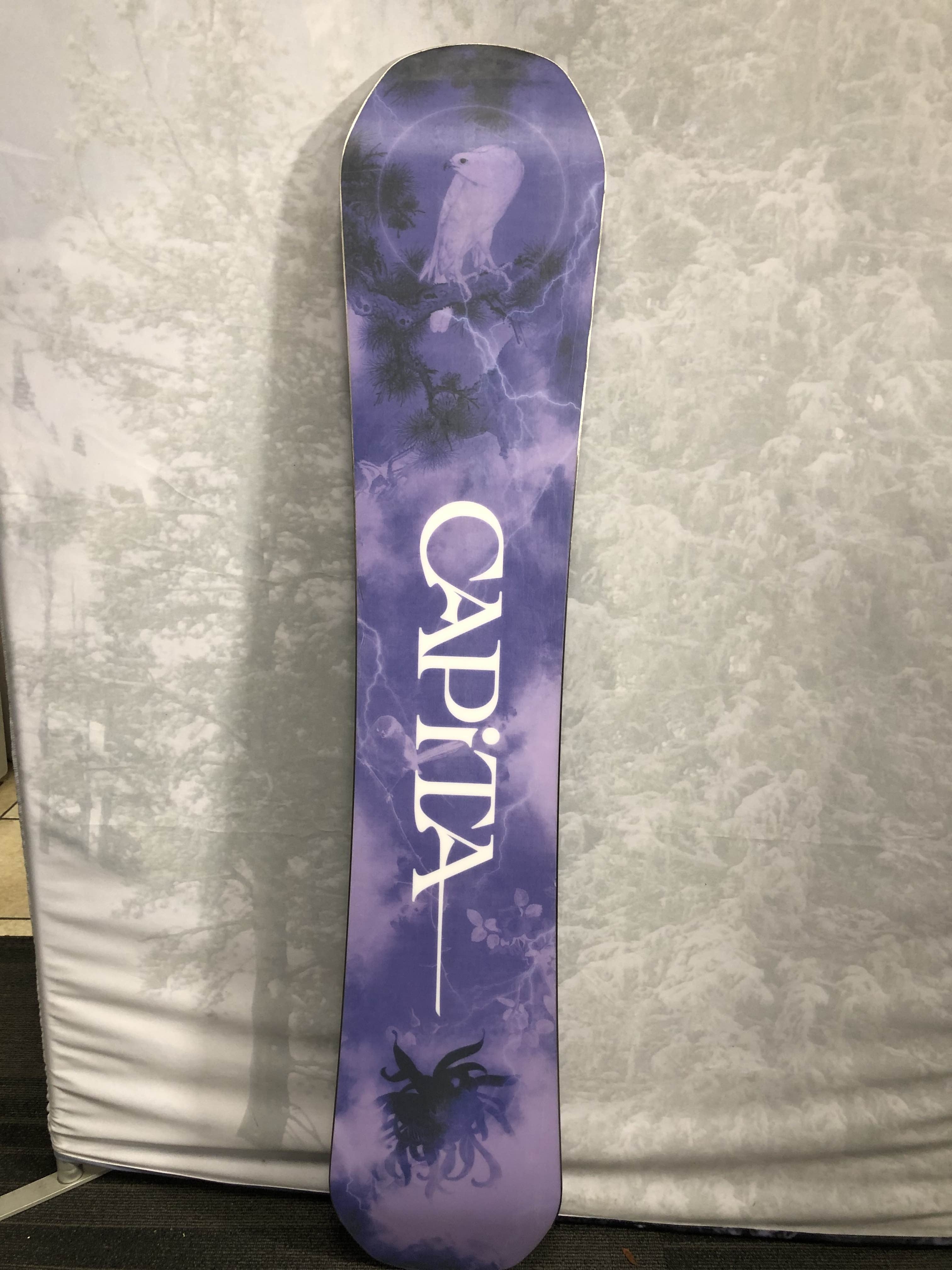 Used 2024 Womens Capita Birds Of A Feather 142cm Snowboard