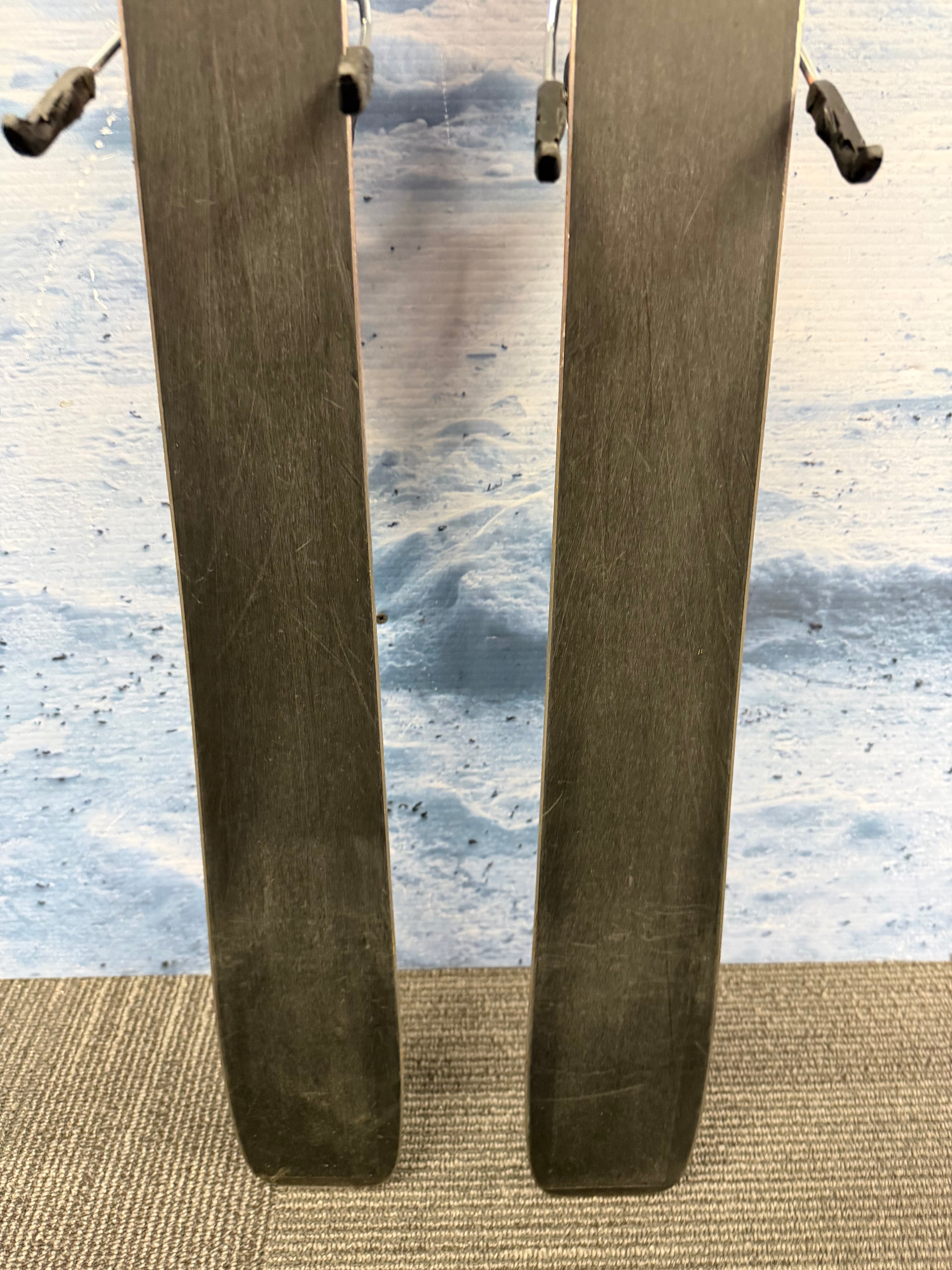 Used Salomon Stance 80 177cm Skis w/Salomon M11 Bindings