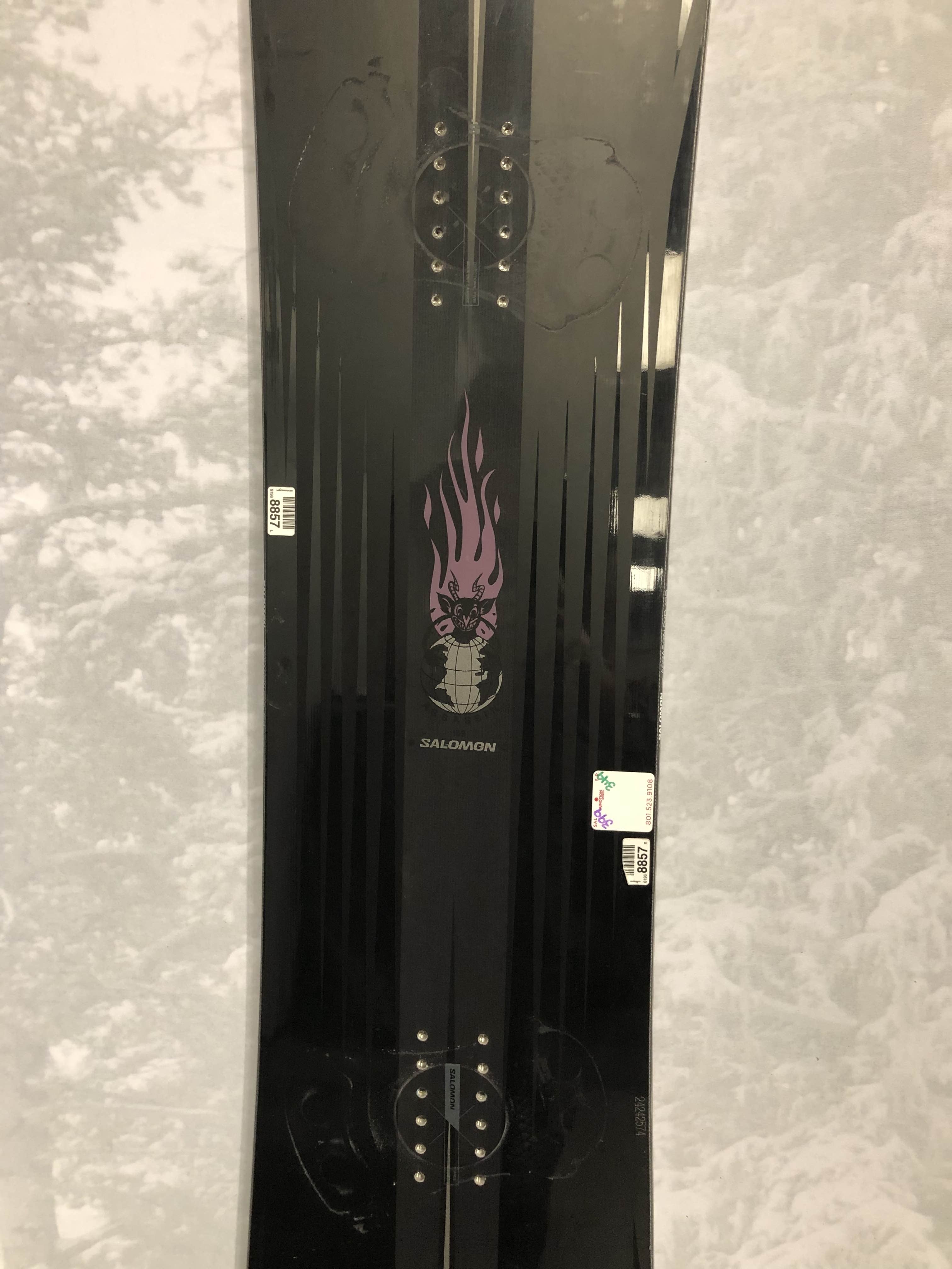 Lightly Used 2025 Salomon Assassin Pro 159CM Snowboard