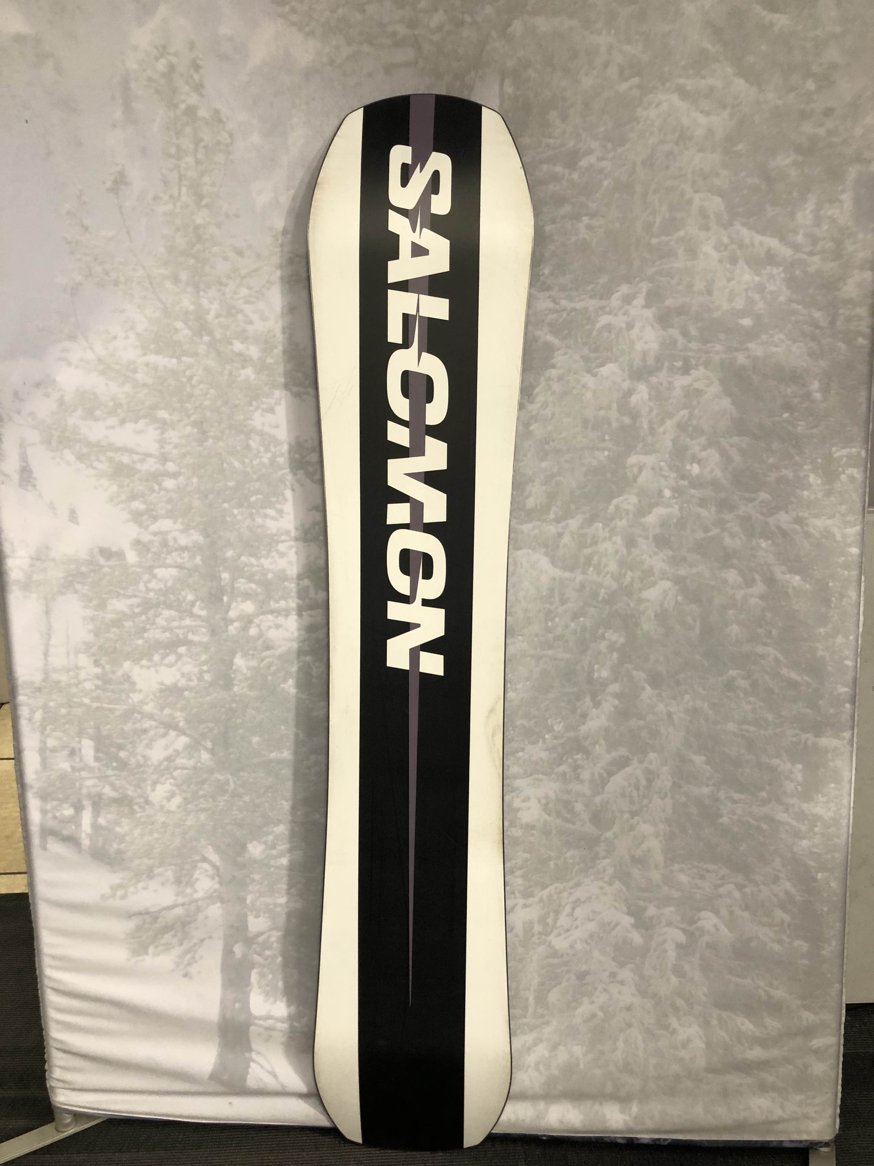 Lightly Used 2025 Salomon Assassin Pro 159CM Snowboard