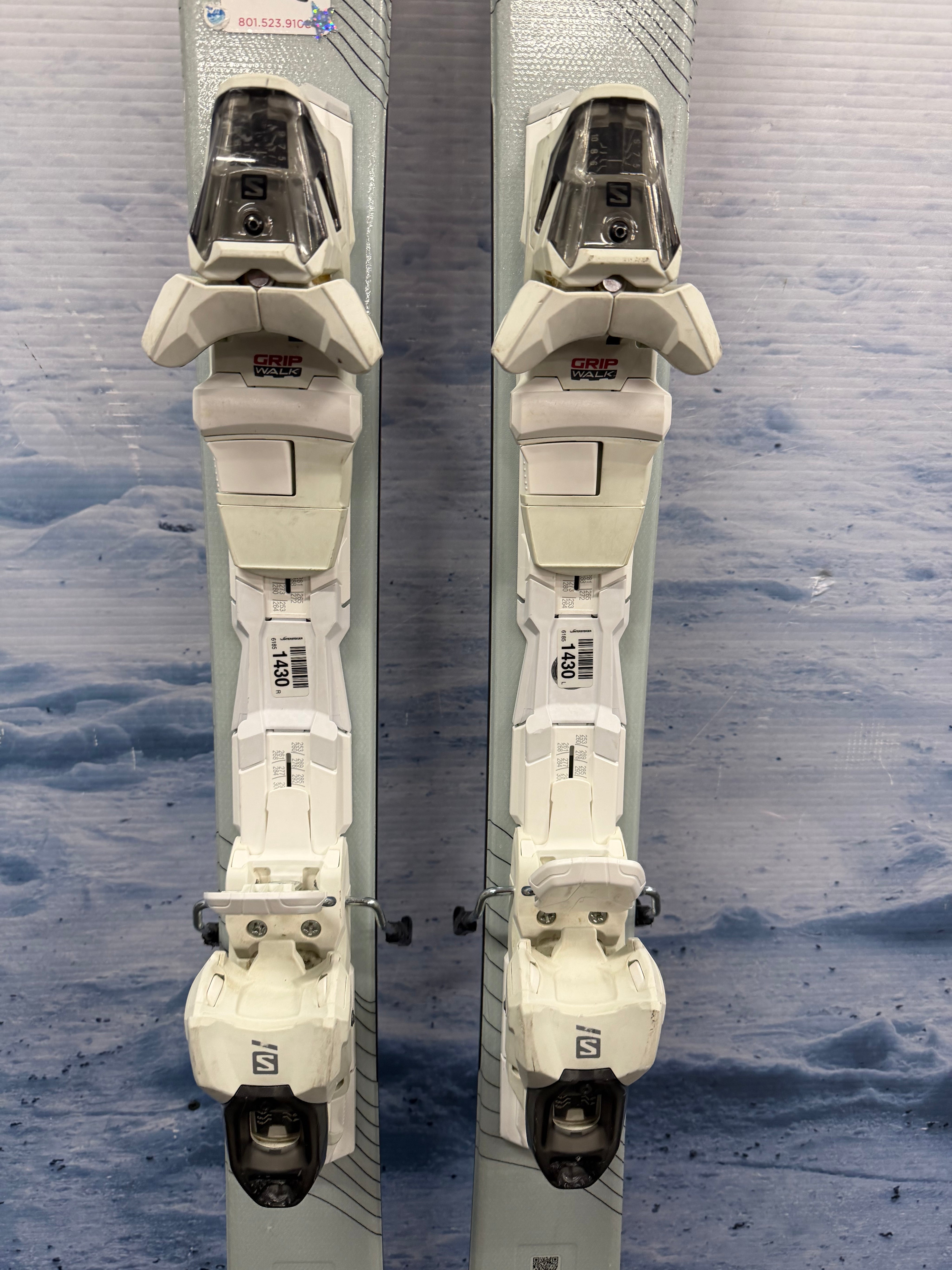 Used Salomon Stance 80W 159cm Skis w/Salomon M10 Bindings