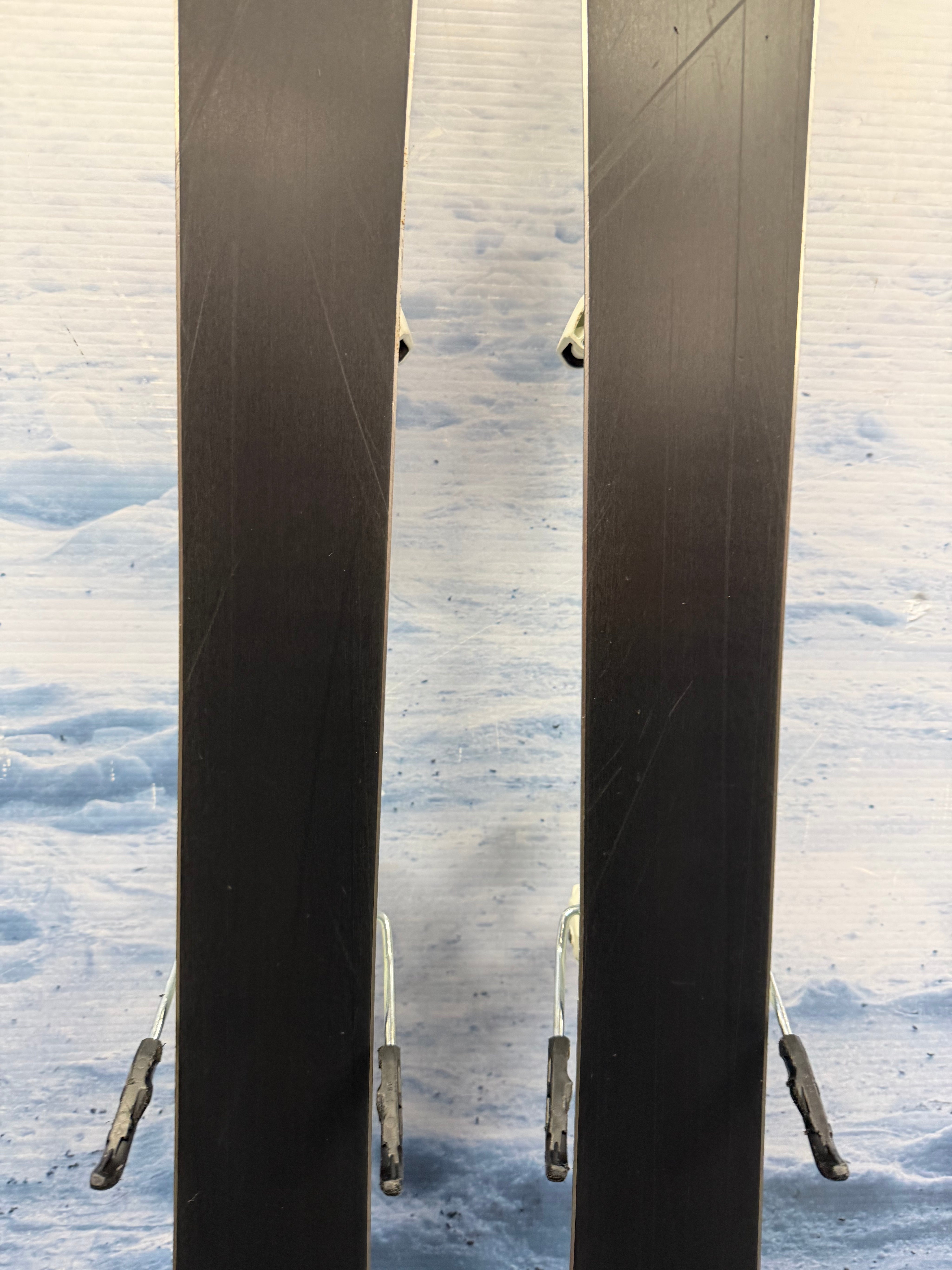 Used Salomon Stance 80W 159cm Skis w/Salomon M10 Bindings