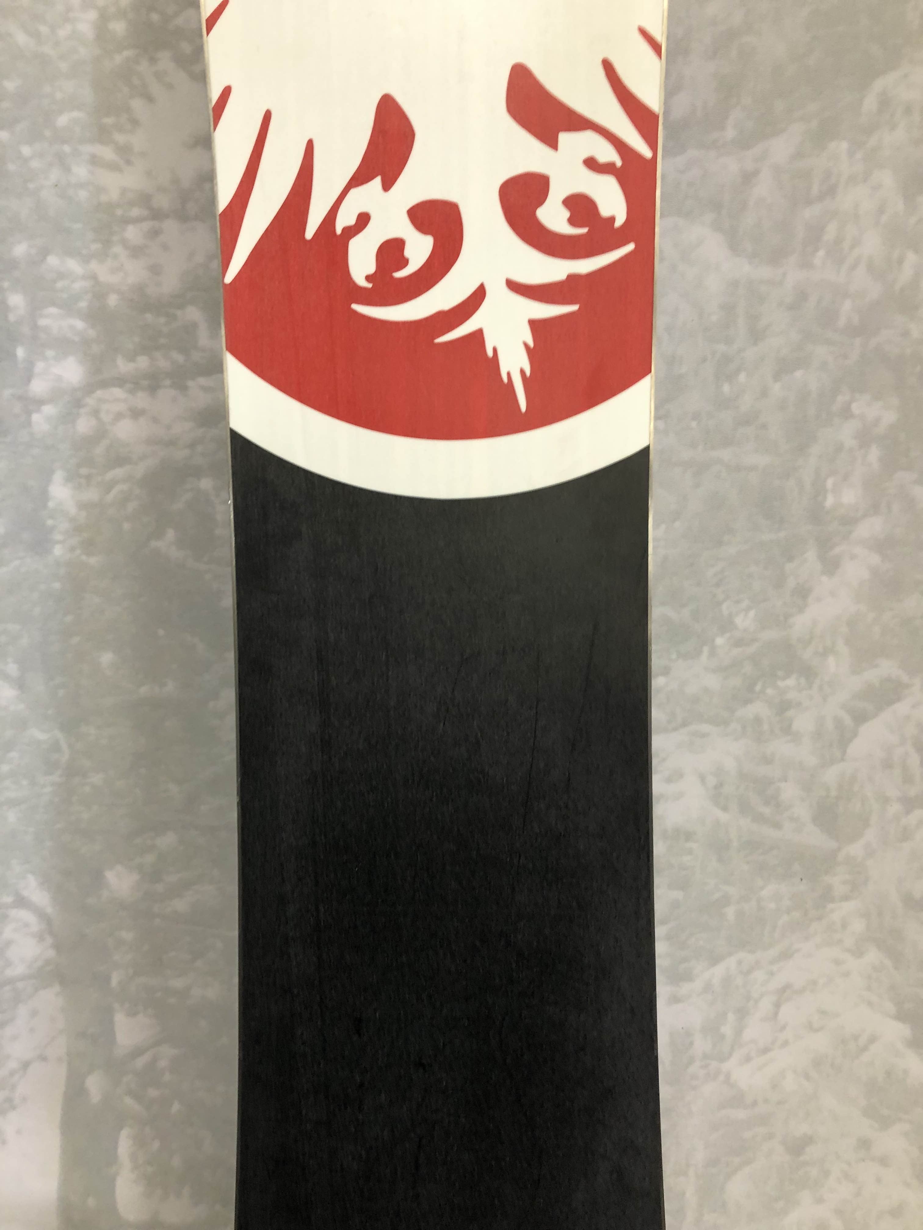 Used 2025 Never Summer Proto Synthesis 152CM Snowboard