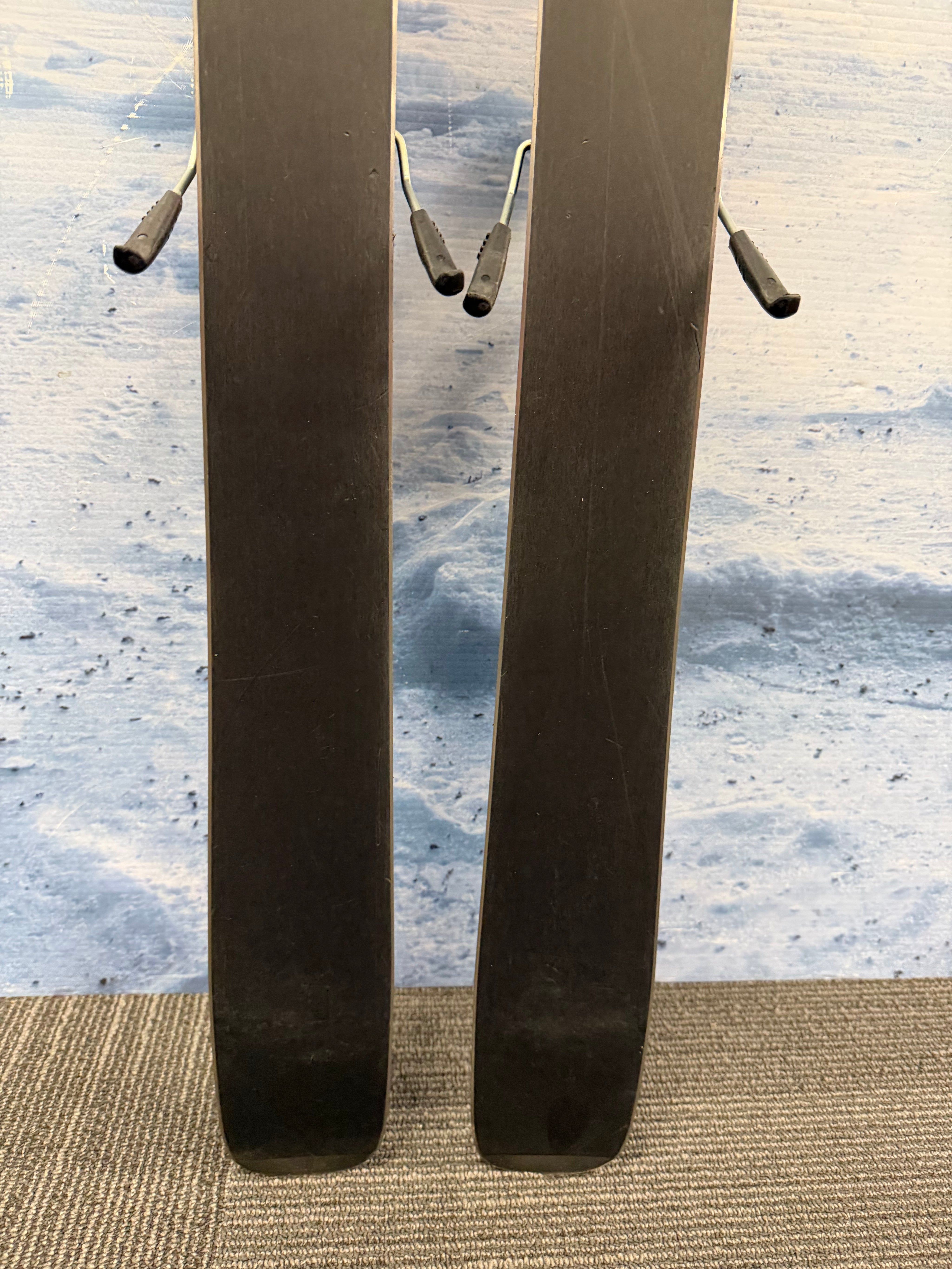 Used Head Kore X-85 R LYT 163cm Skis w/ Tyrol PR10 Bindings