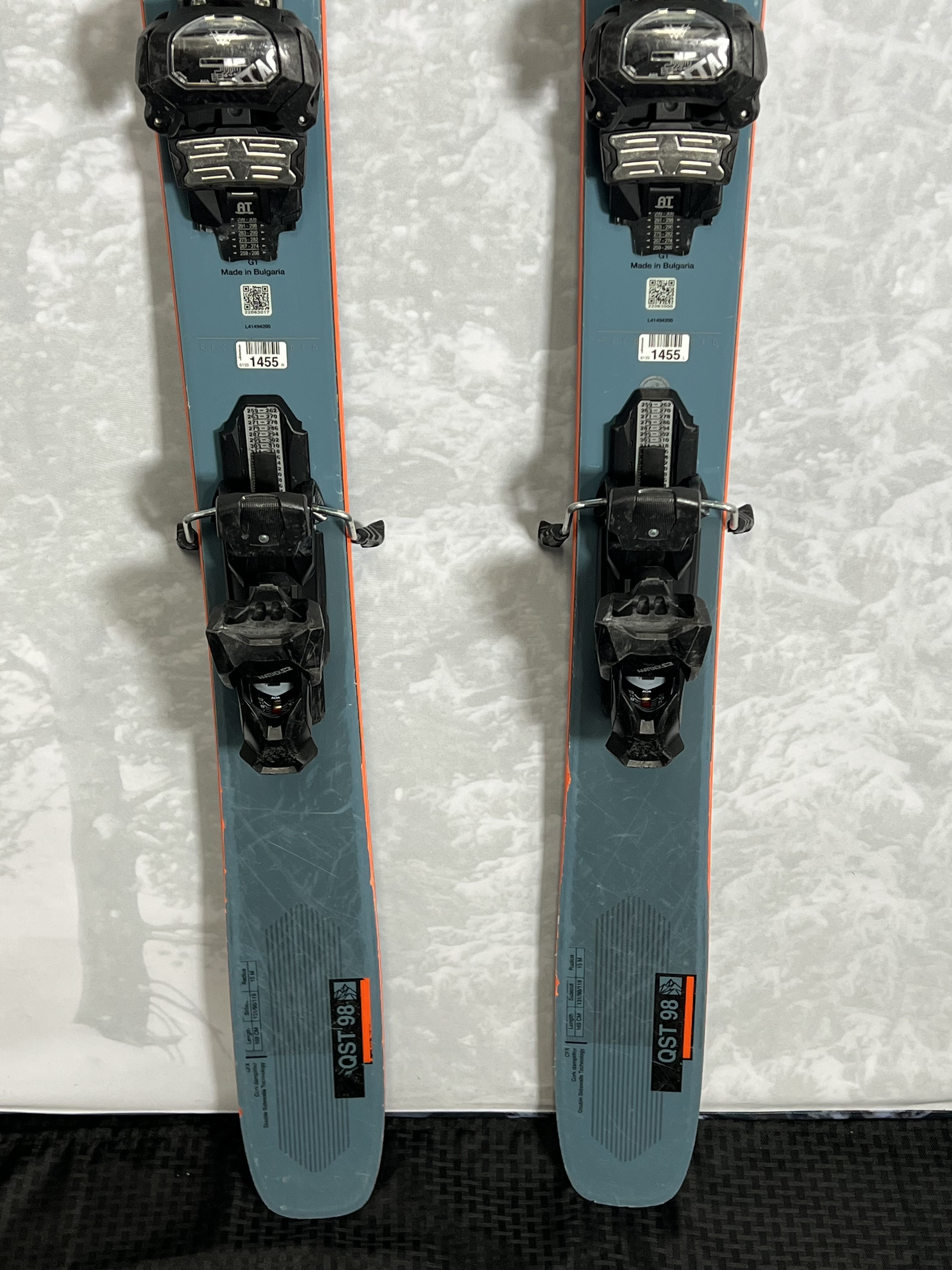 Used 2023 Salomon QST 98 169cm w/ Adjustable Tyrolia Attack 13 GW Bindings