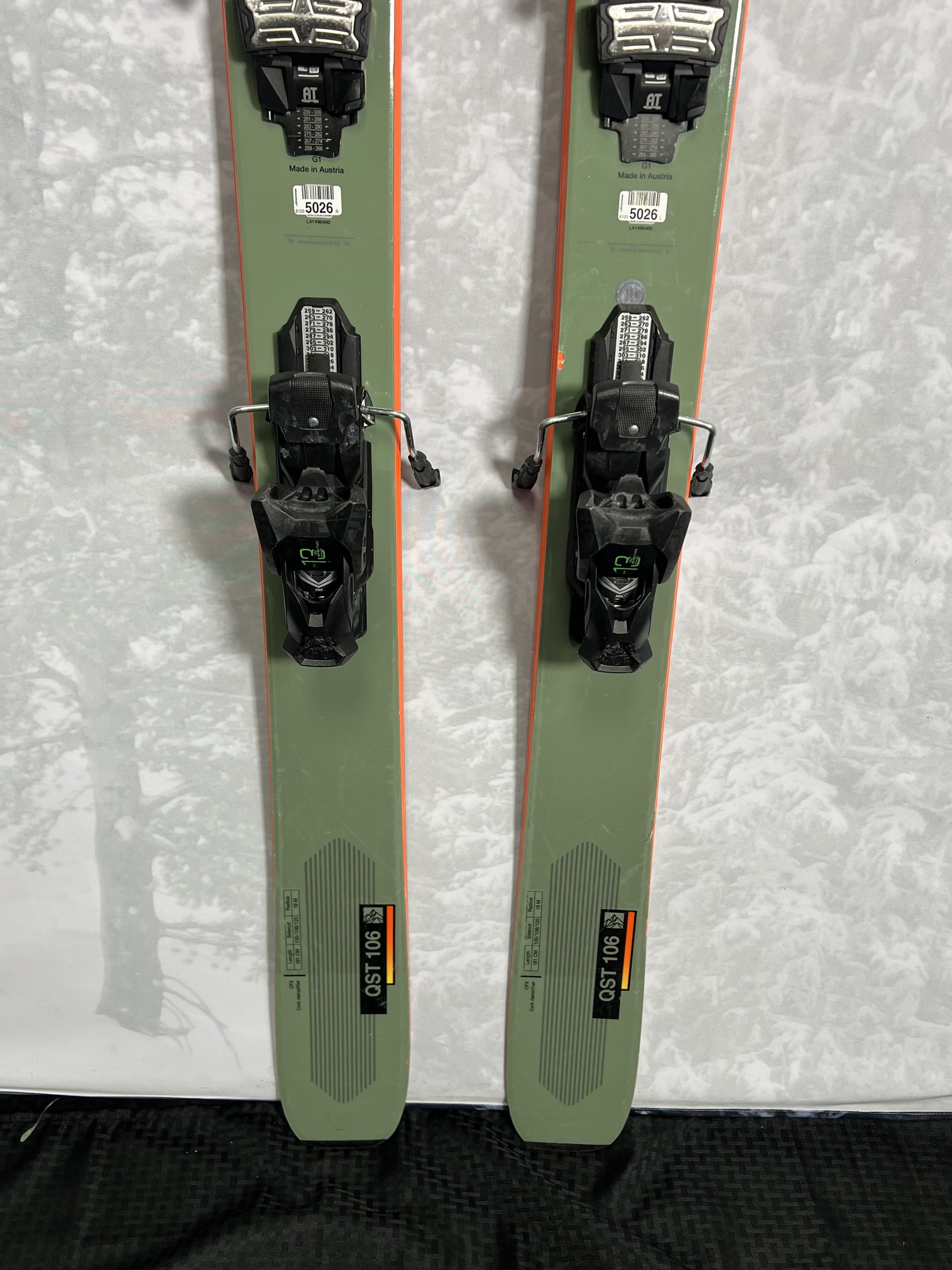 Used 2022 Salomon QST 106 181cm w/ Adjustable Tyrolia Attack 13 GW binding