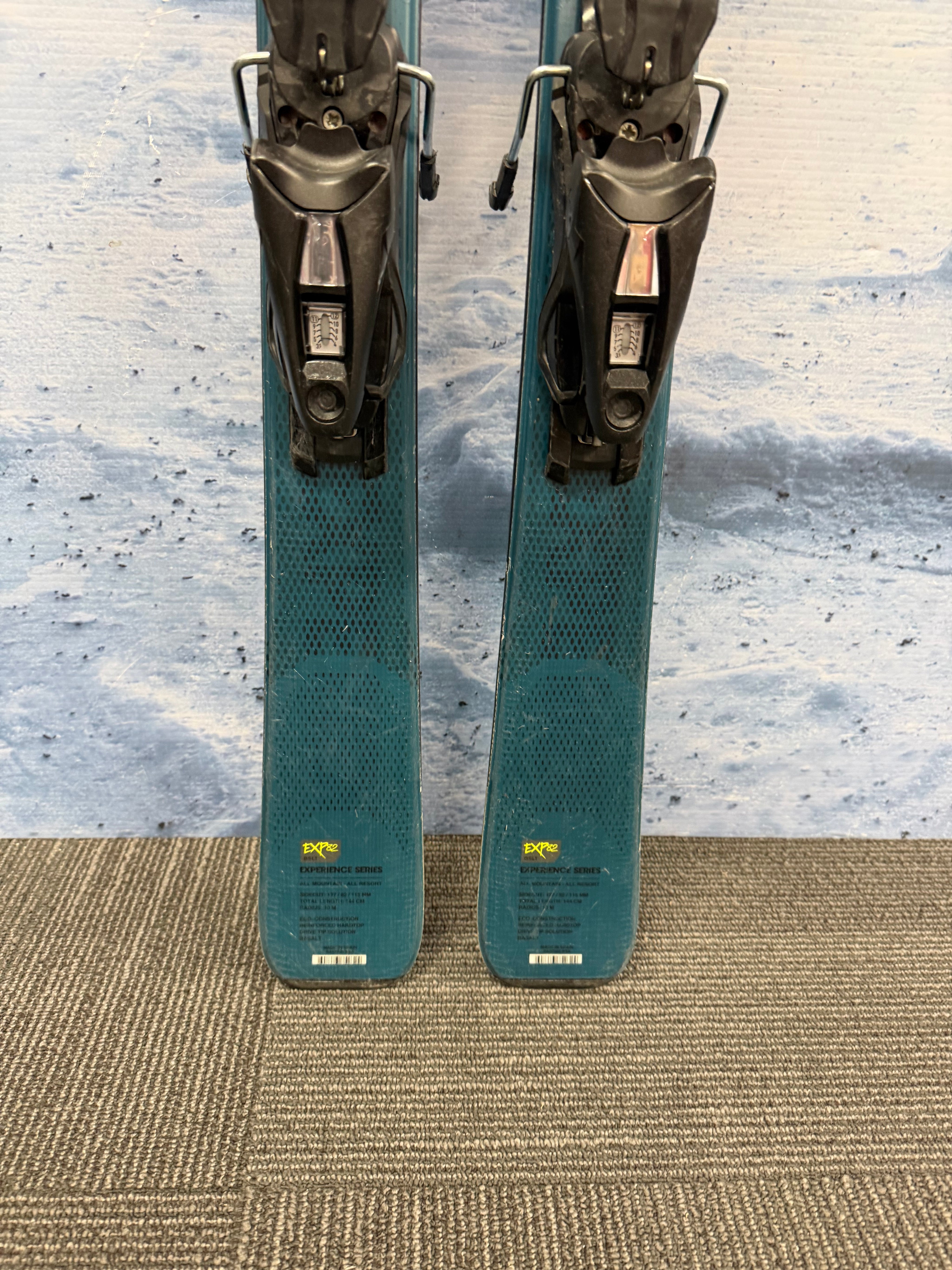 Used Rossignol Exp 82 Basalt 144cm Skis w/ Look NX12 Bindings