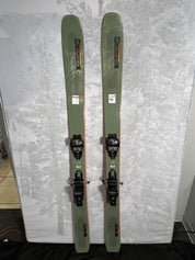 Used 2022 Salomon QST 106 174cm w/ Adjustable Tyrolia Attack 13 GW binding