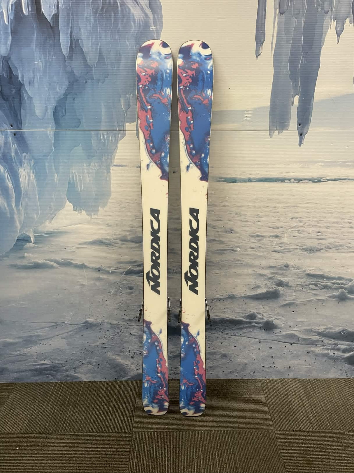 Nordica Unleashed 98CA 156cm Skis w/ Atomic Strive 11 Bindings Like New (2026)