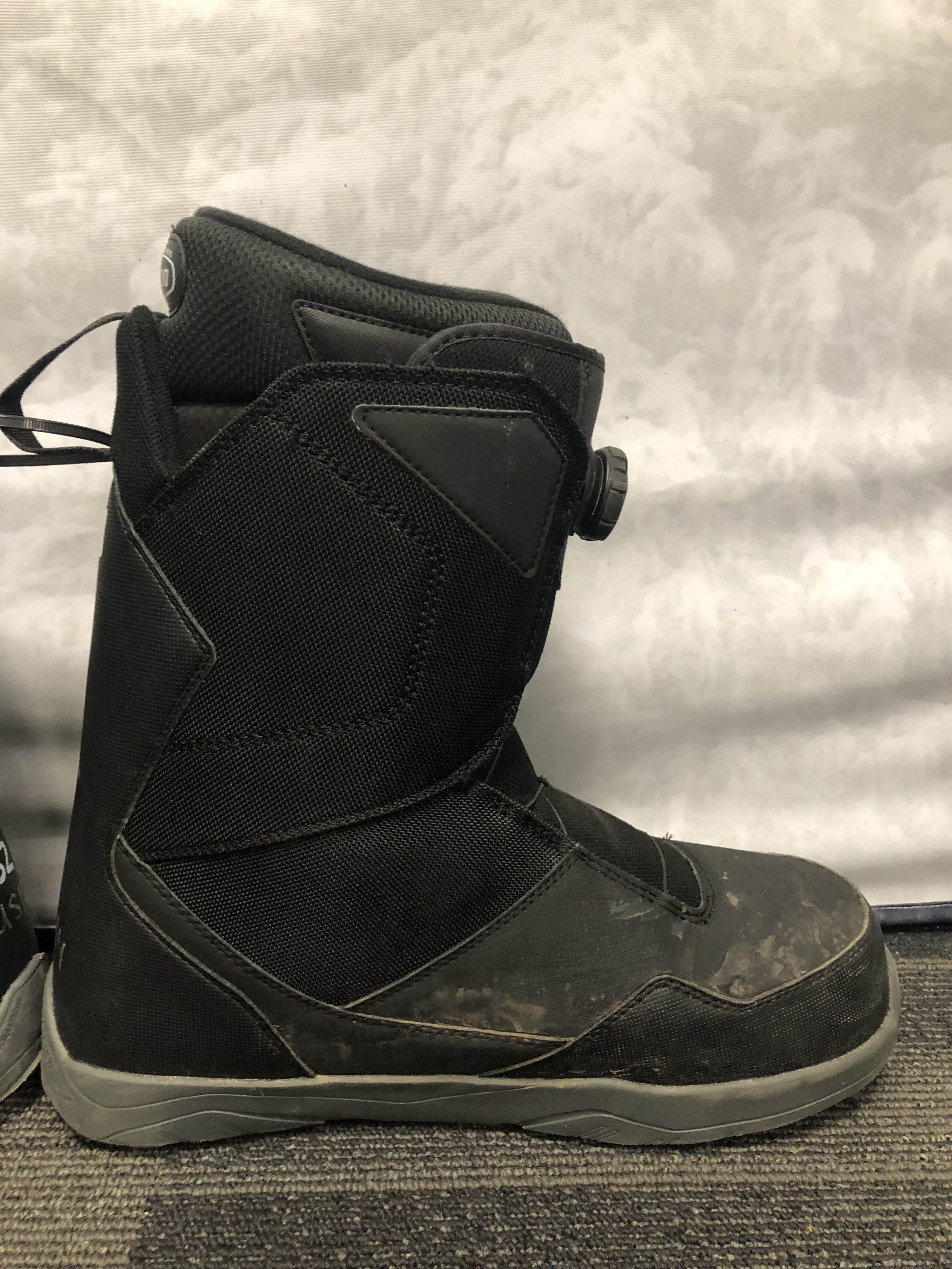 Used ThirtyTwo Shifty Boa - 32.0