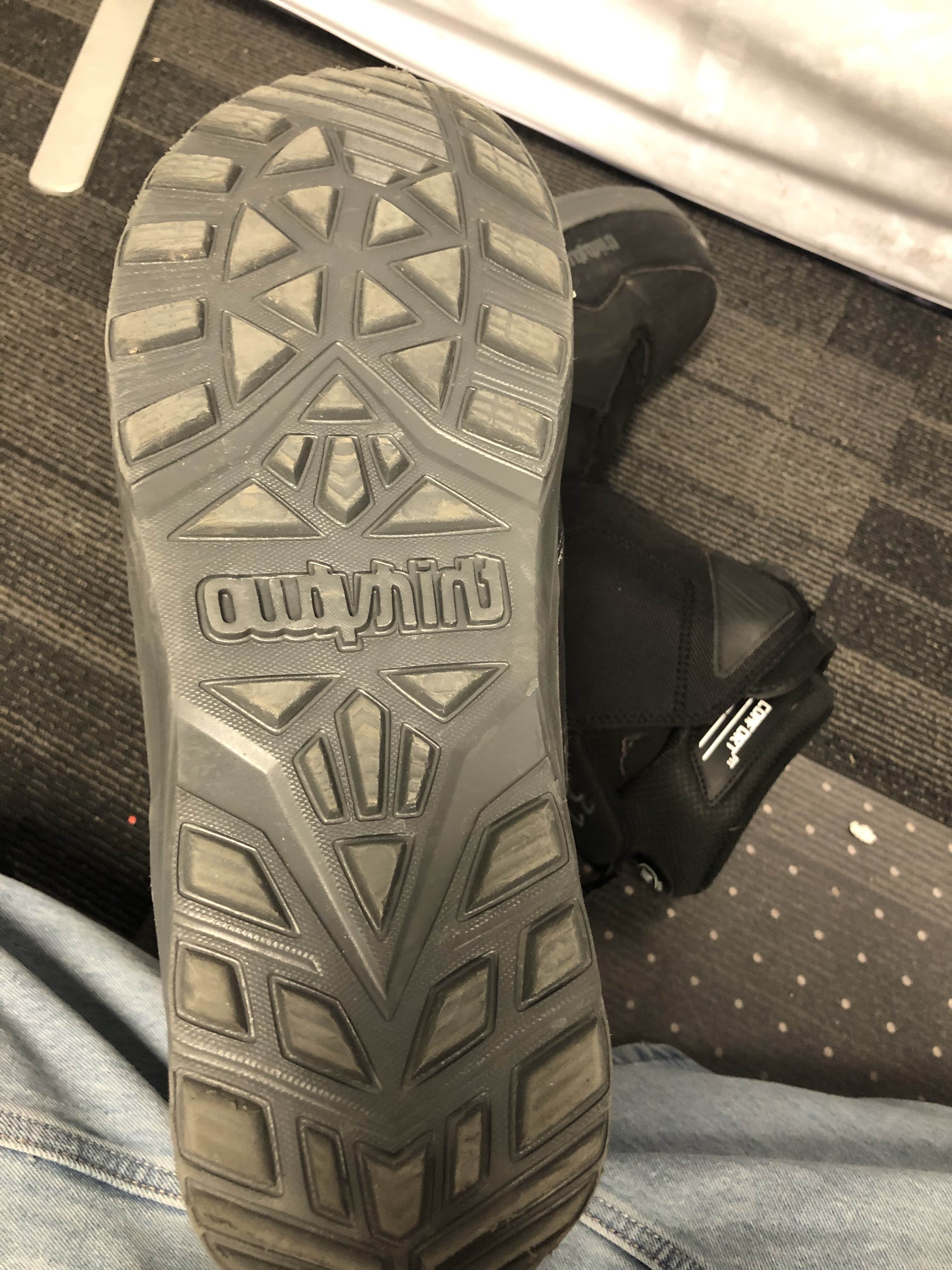 Used ThirtyTwo Shifty Boa - 32.0
