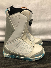 Used ThirtyTwo Youth Lashed Boa Snowboaed boots - 22.0