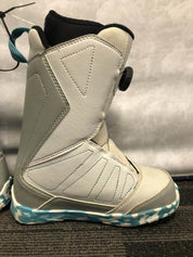 Used ThirtyTwo Youth Lashed Boa Snowboaed boots - 22.0