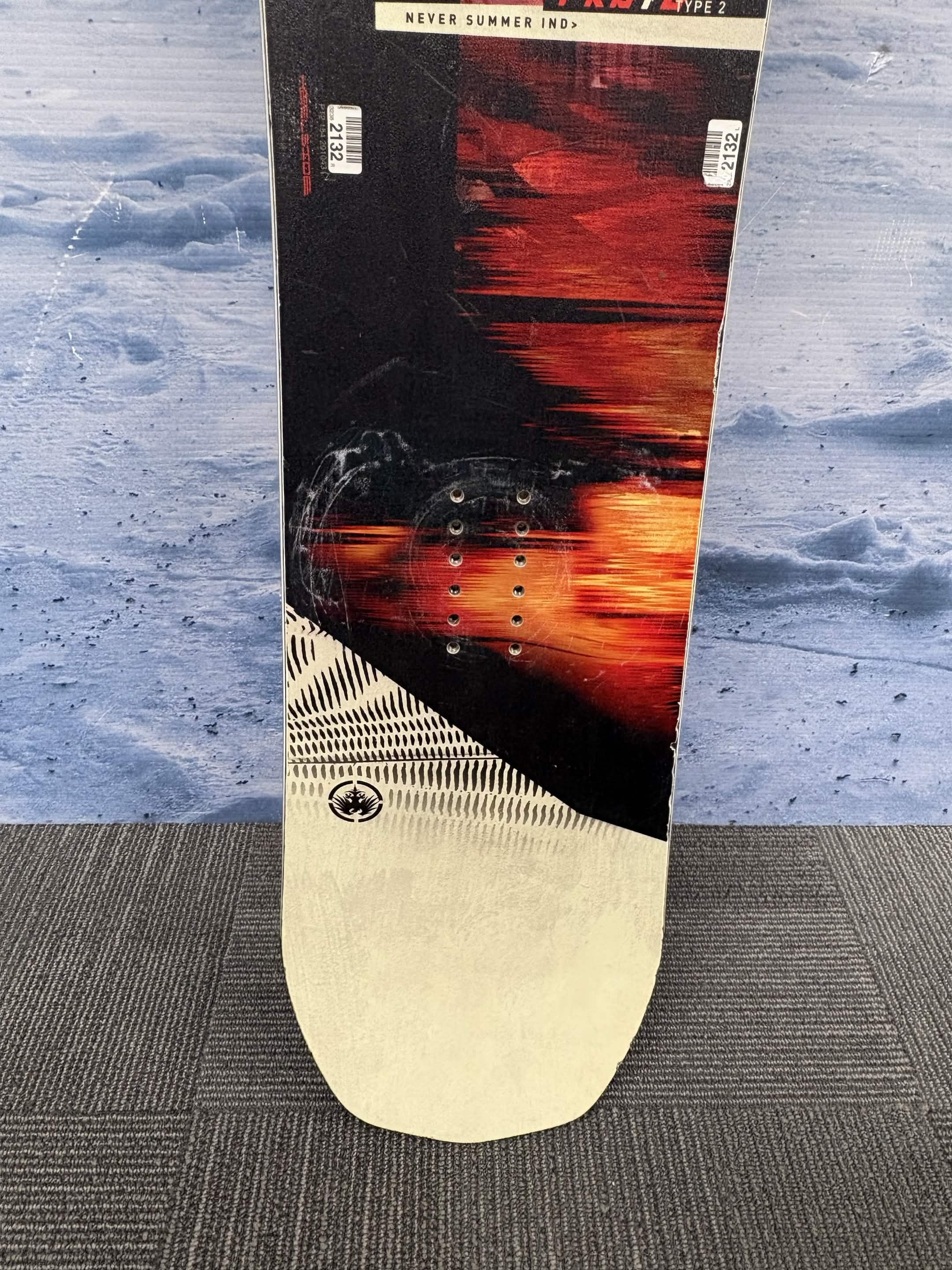Never Summer Proto Type 2 154cm Snowboard - Used
