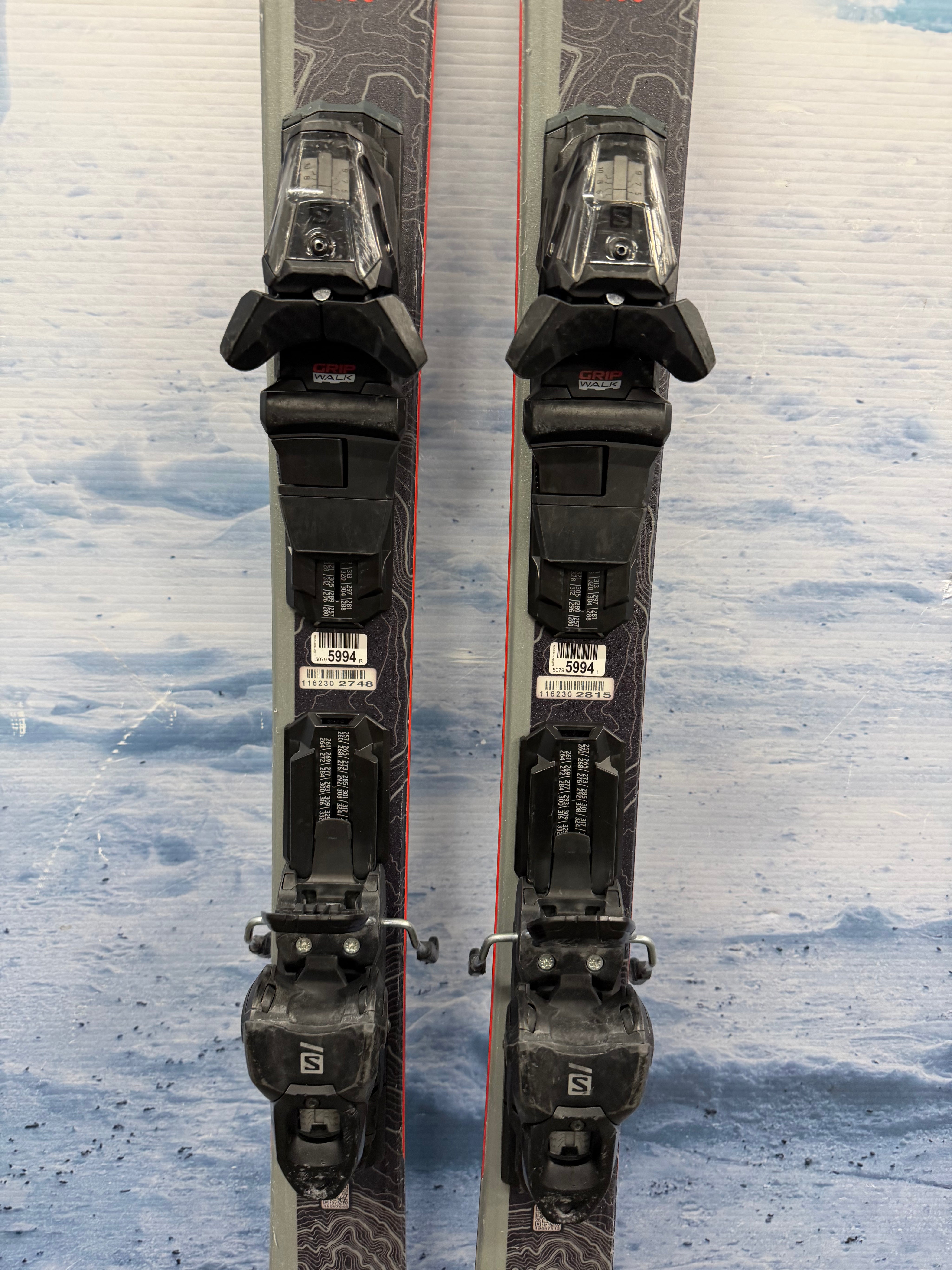 Used Salomon Distance 76 160cm Skis w/Salomon M10 Bindings
