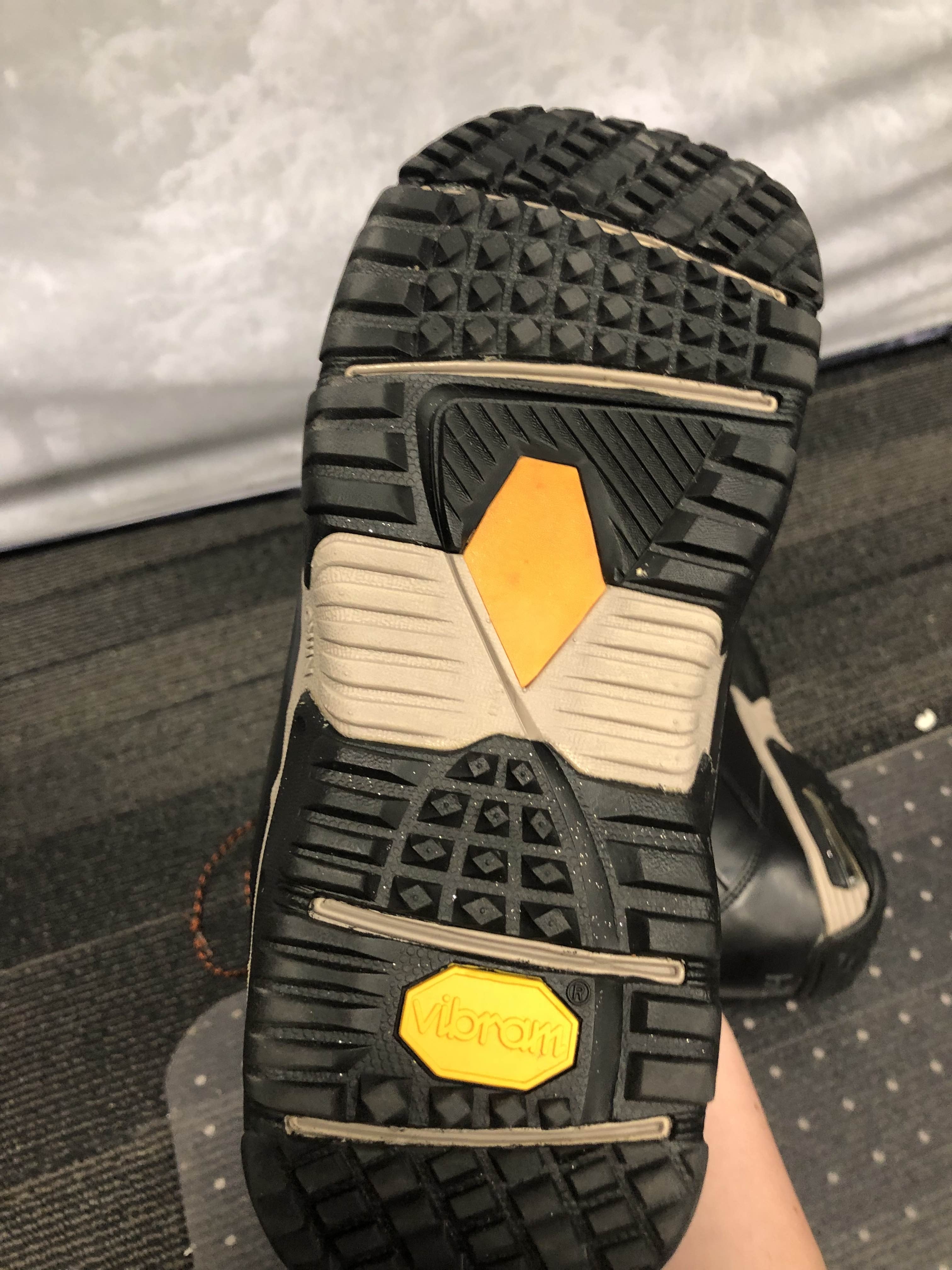 Used Nitro Womens Faint TLS Snowboard boot- 24.0MP