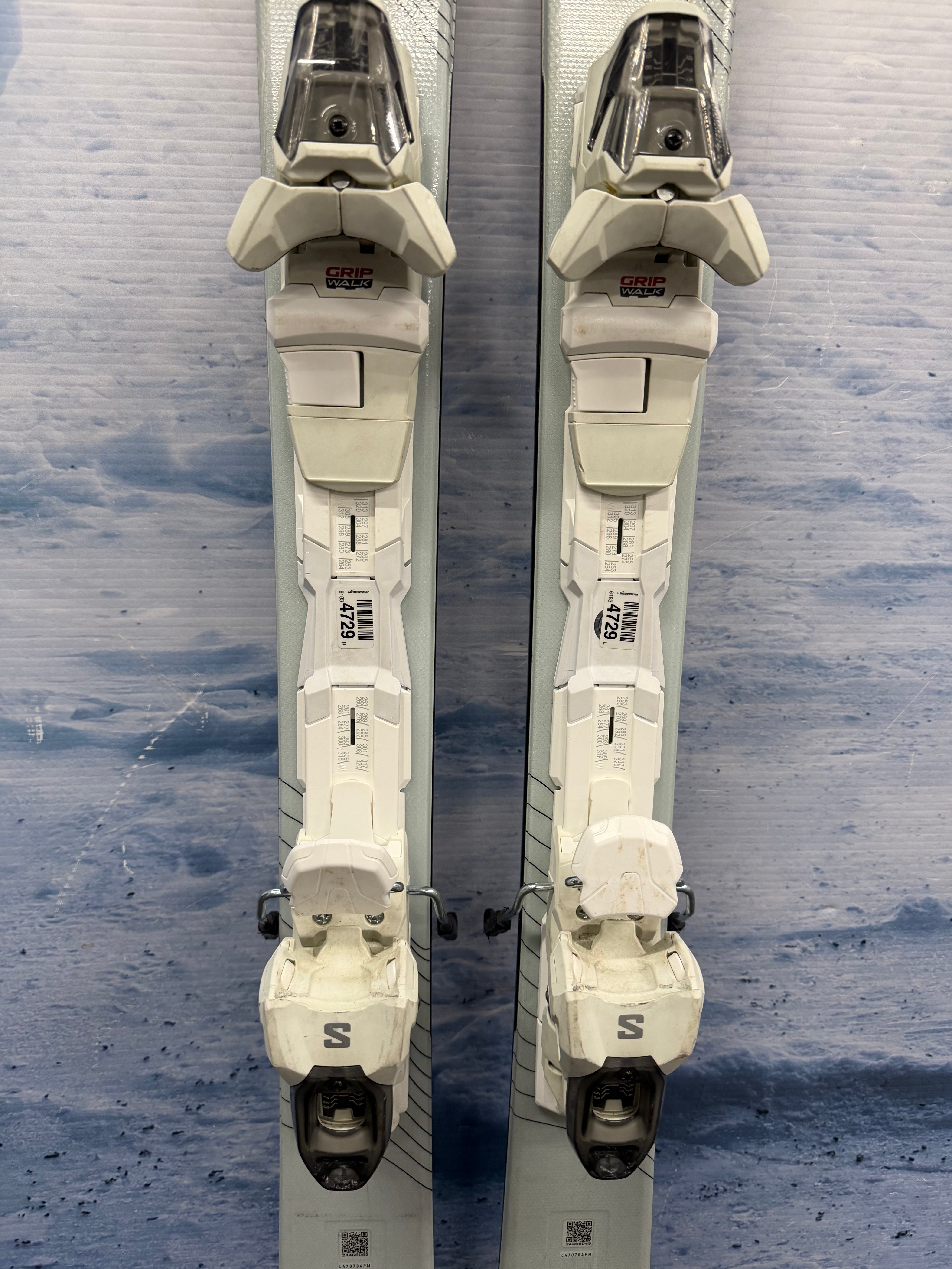 Used Salomon Stance 80 W 159cm Skis w/ Salomon M10 Bindings