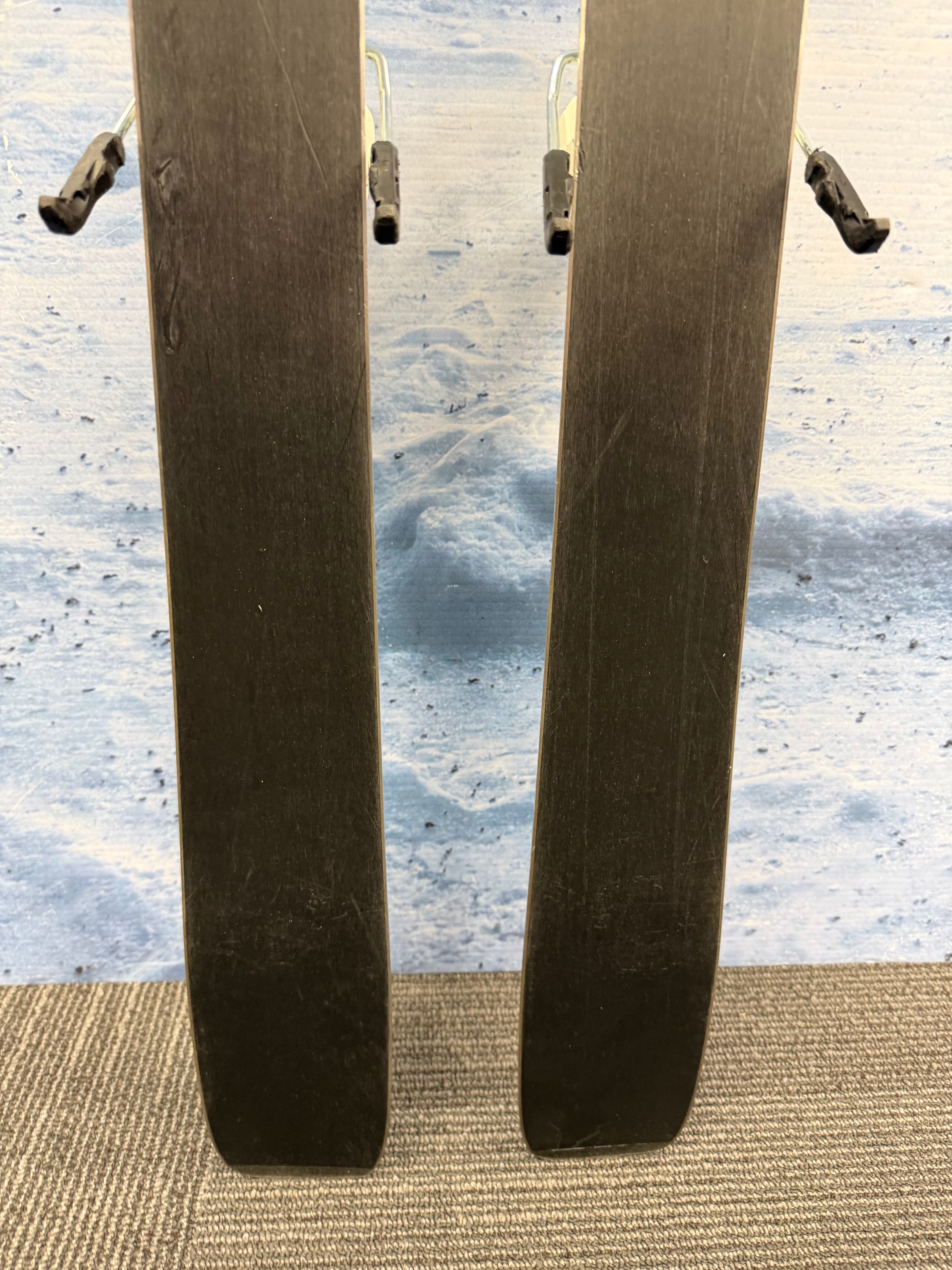 Used Salomon Stance 80 W 159cm Skis w/ Salomon M10 Bindings