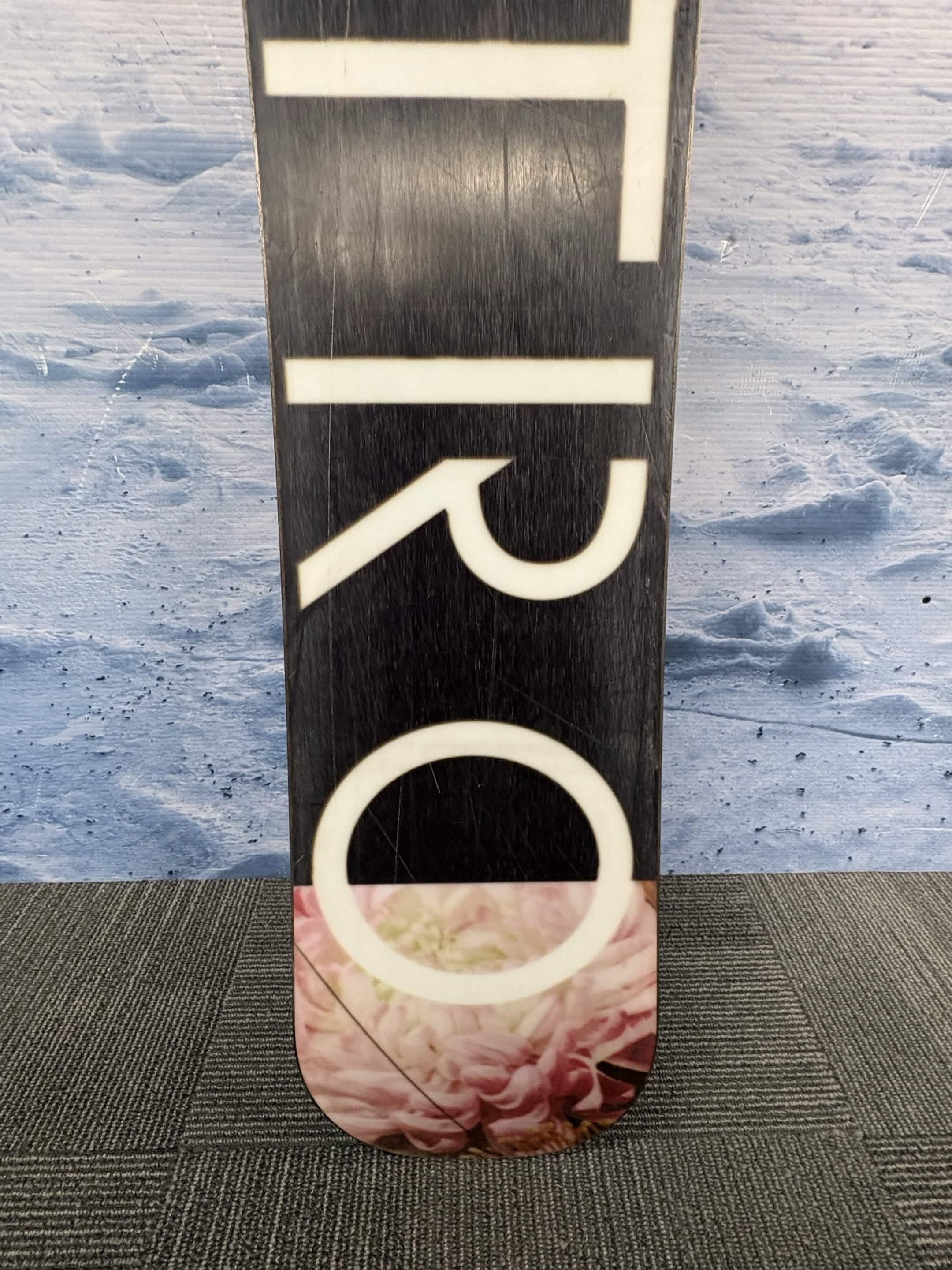 Nitro Arial 146cm Snowboard - Used