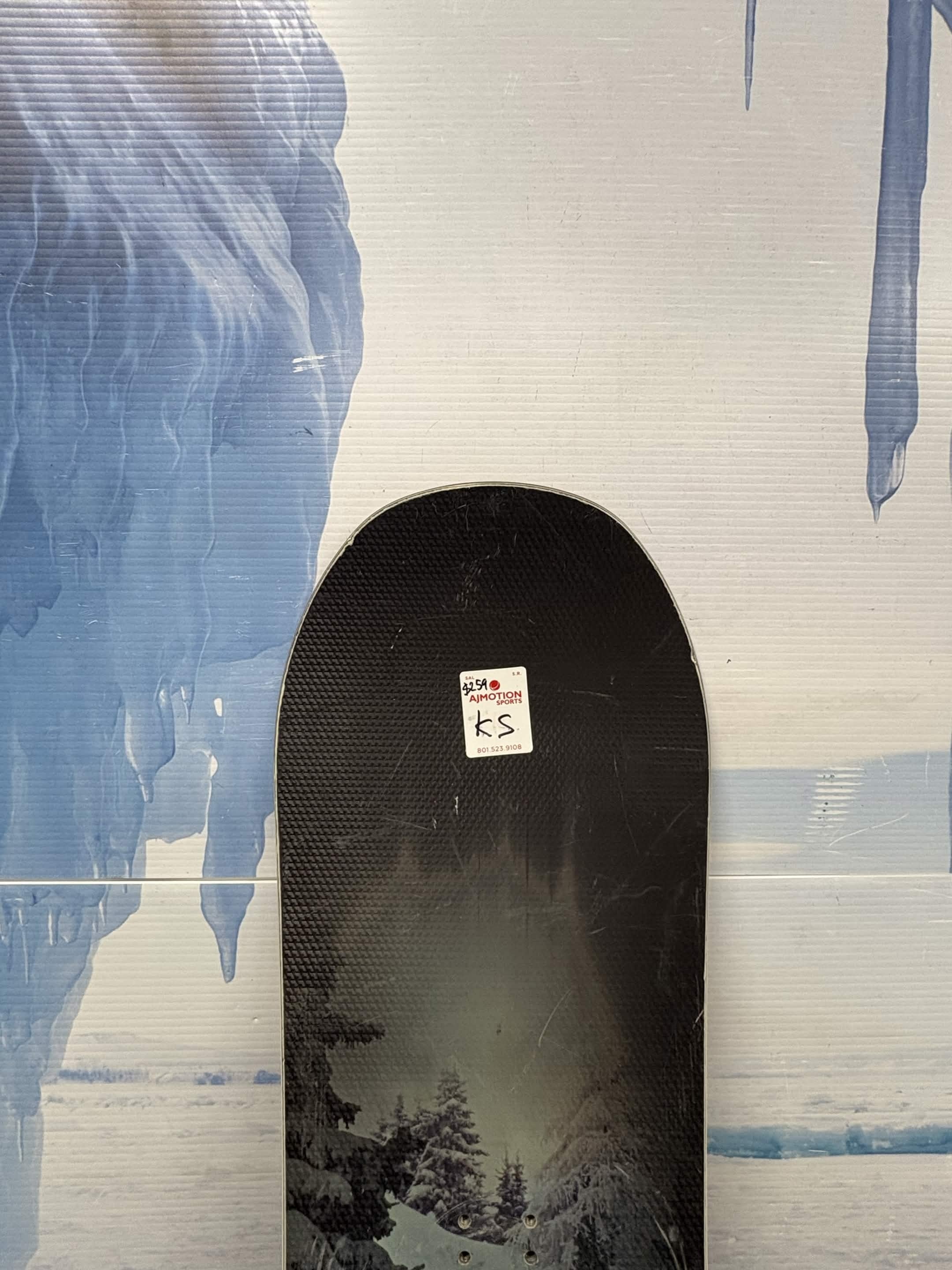 Never Summer Snowtrooper 154cm Snowboard - Used