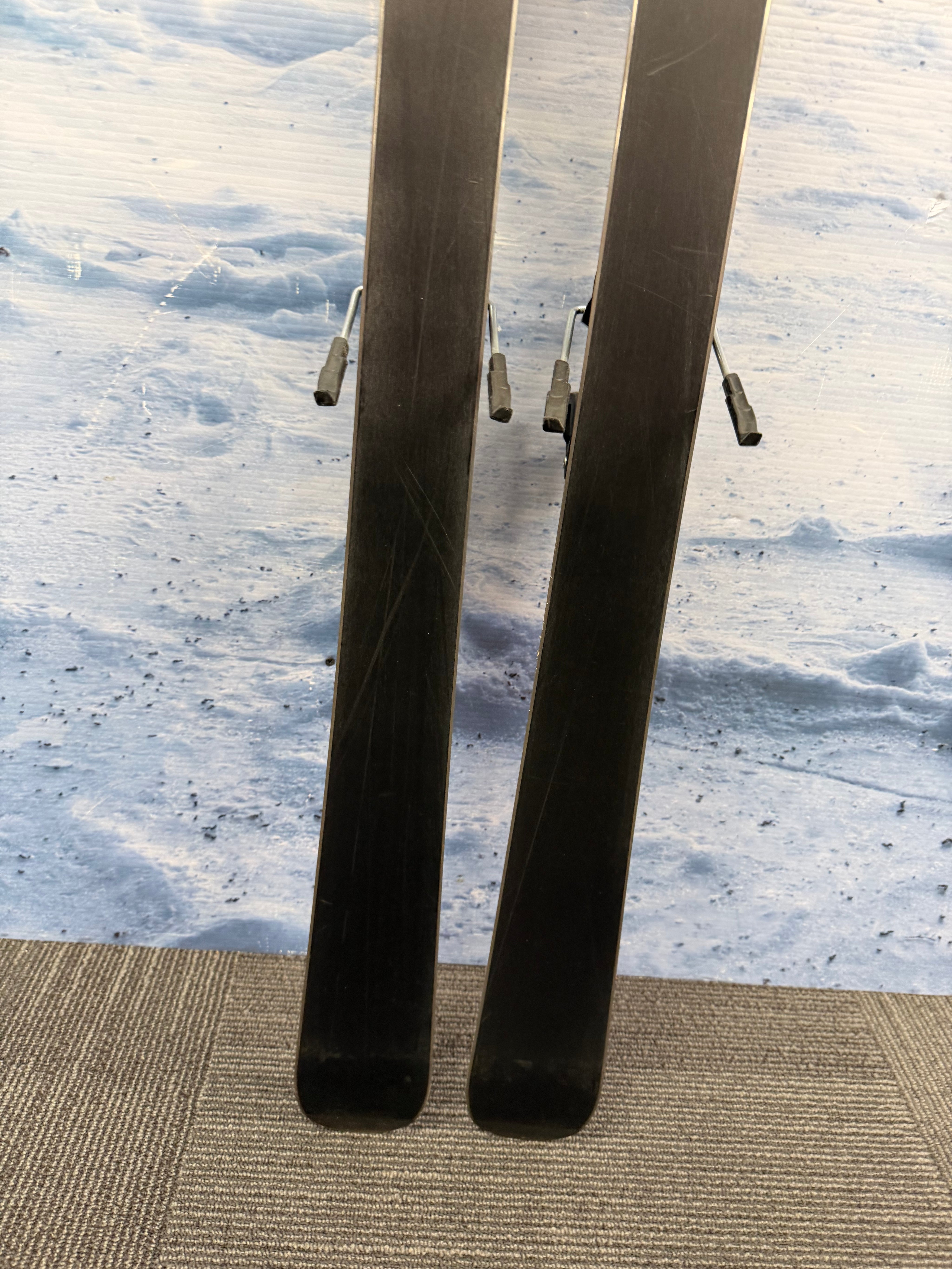 Used Head The Link 170cm Skis w/Tyrolia SP10 Bindings