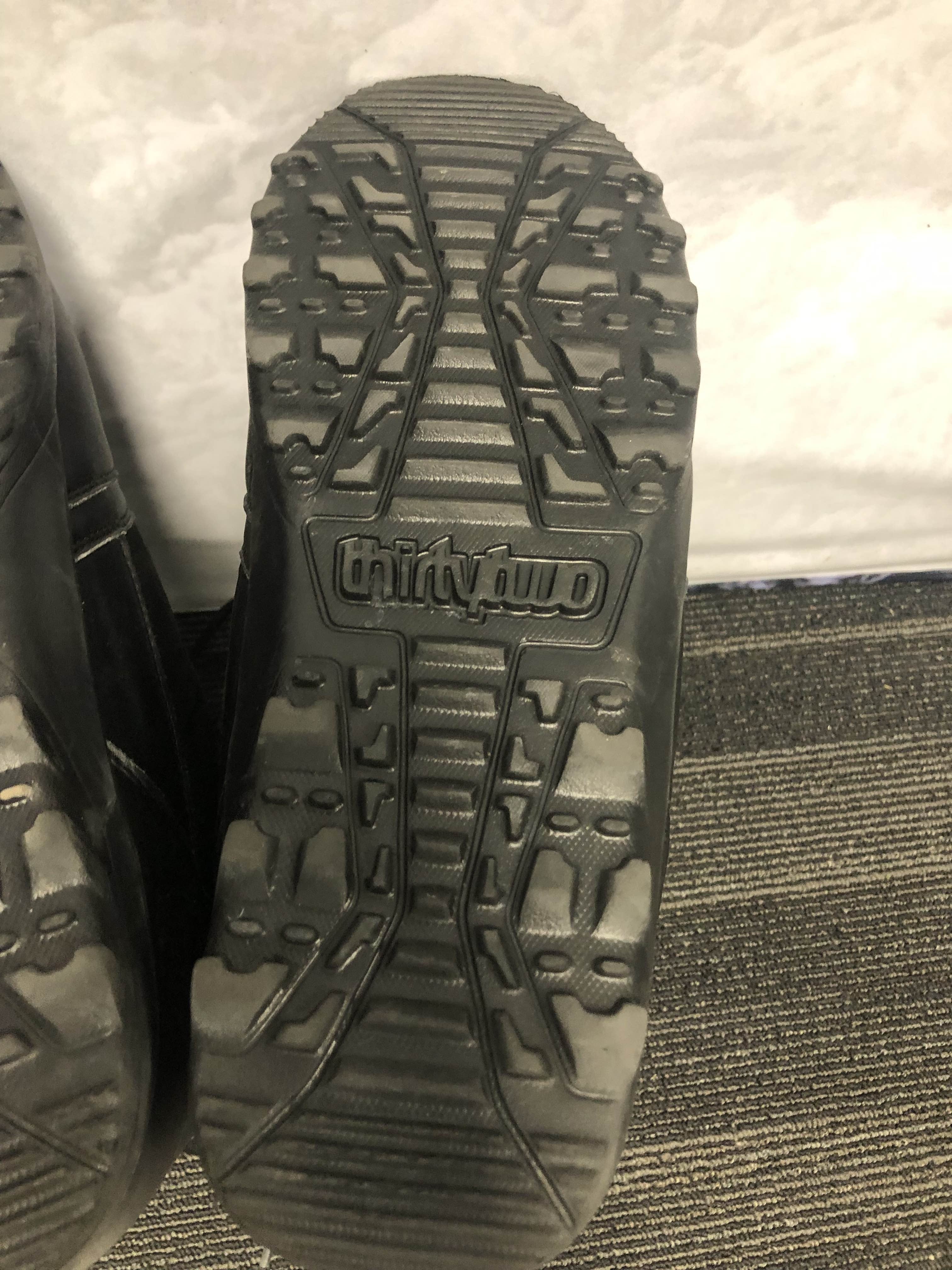 Used ThirtyTwo Exit Lace Snowboard boots - 32.0