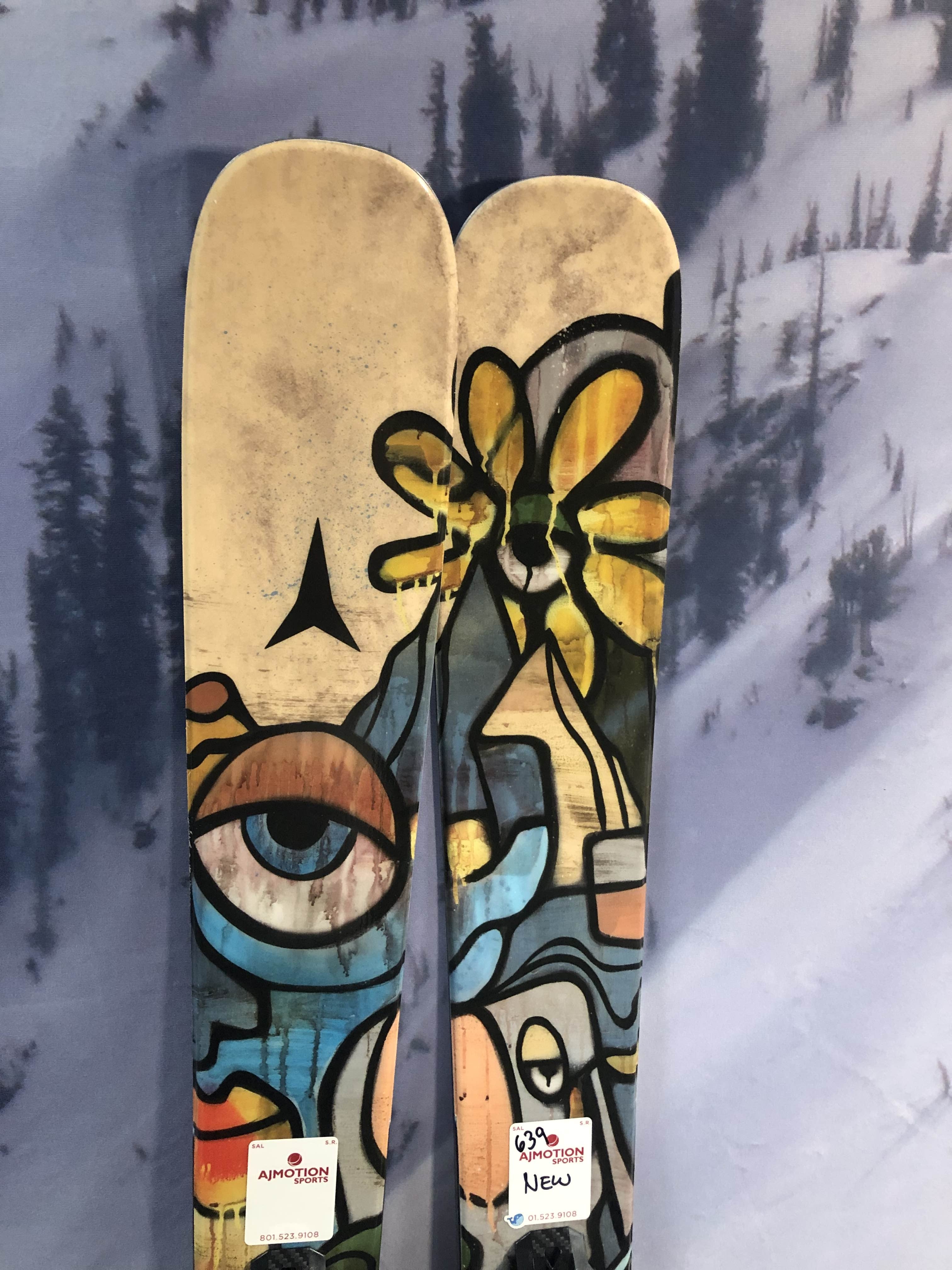 New Atomic Bent Chetler mini 90 143cm 2026 w/ Atomic L6 Bindings