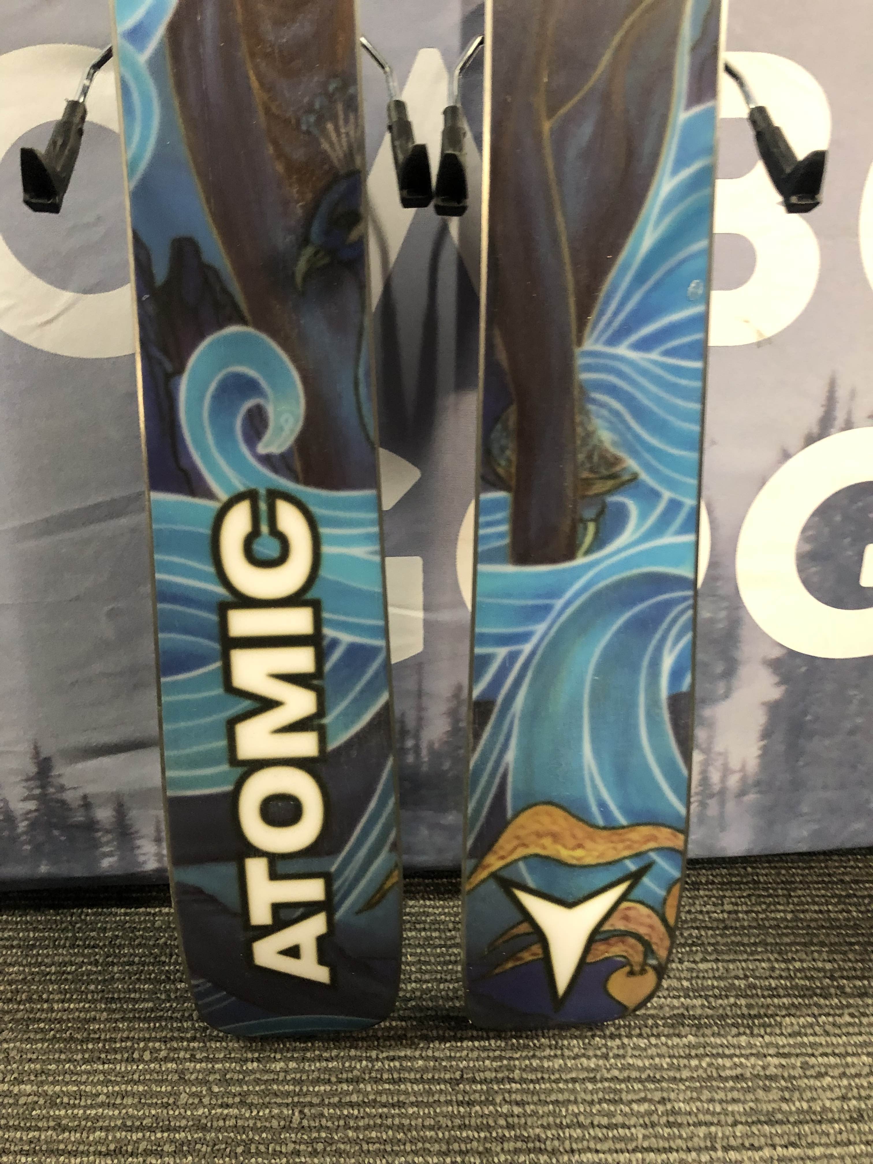 New Atomic Bent Chetler mini 90 133cm 2026 w/ Atomic L6 Bindings