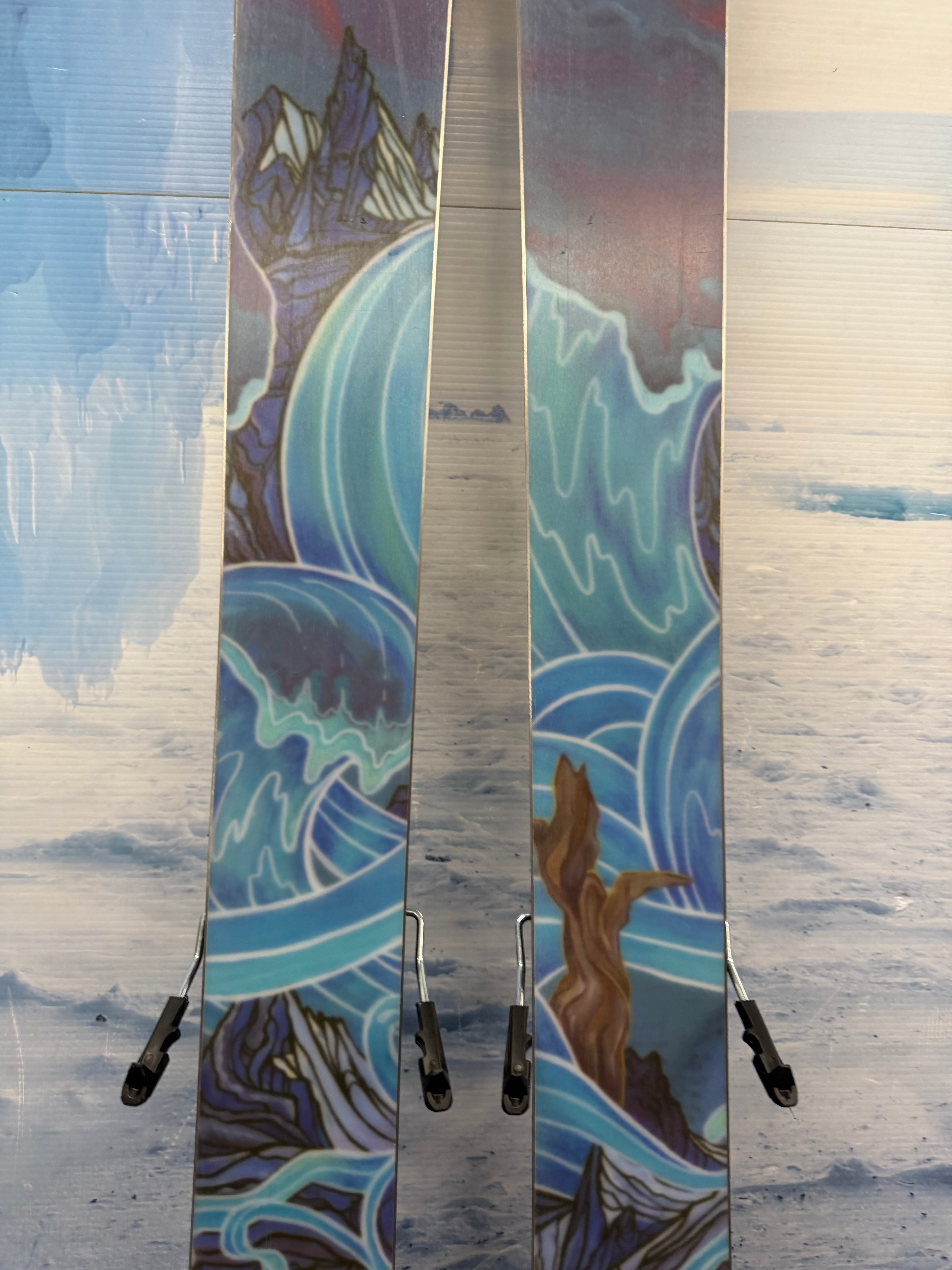 Lightly Used Atomic Bent 110 188cm Skis w/ Atomic Strive 13 Demo Bindings