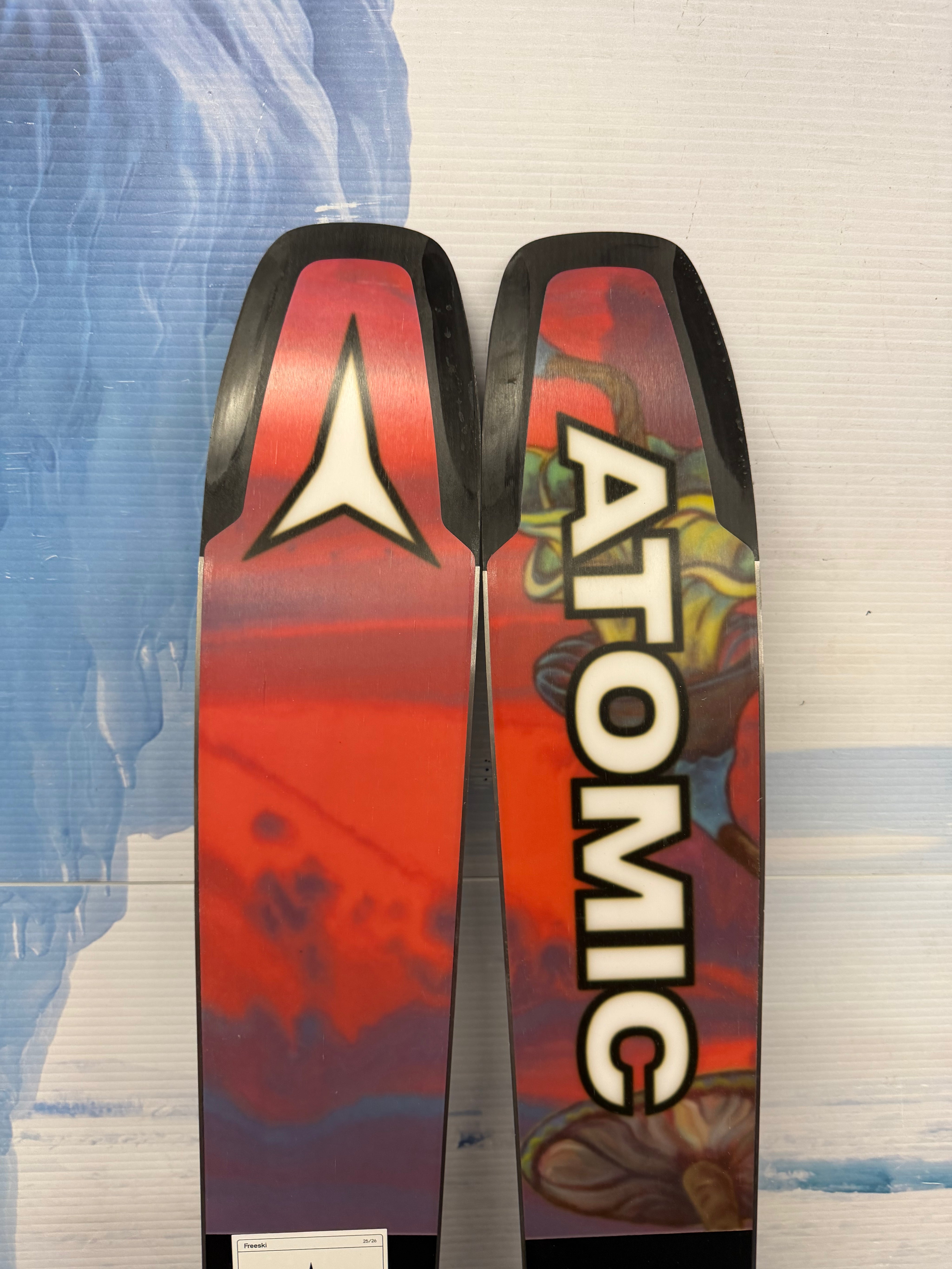 Lightly Used Atomic Bent 100 158cm Skis w/ Atomic Strive 11 Demo Bindings
