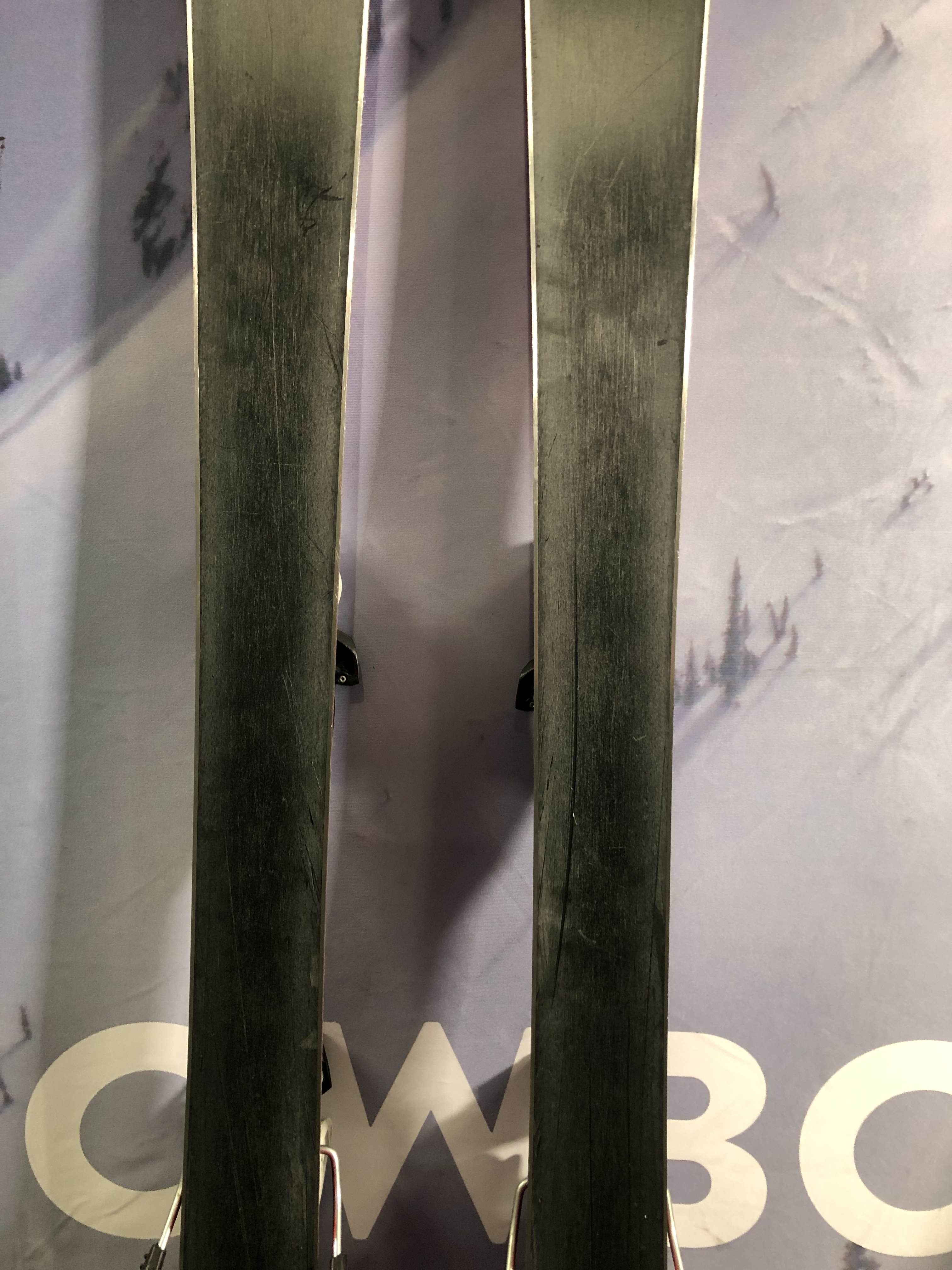 Used Head Supershape 137cm Jr Skis w/ Head LRX 7.5 Demo Binding