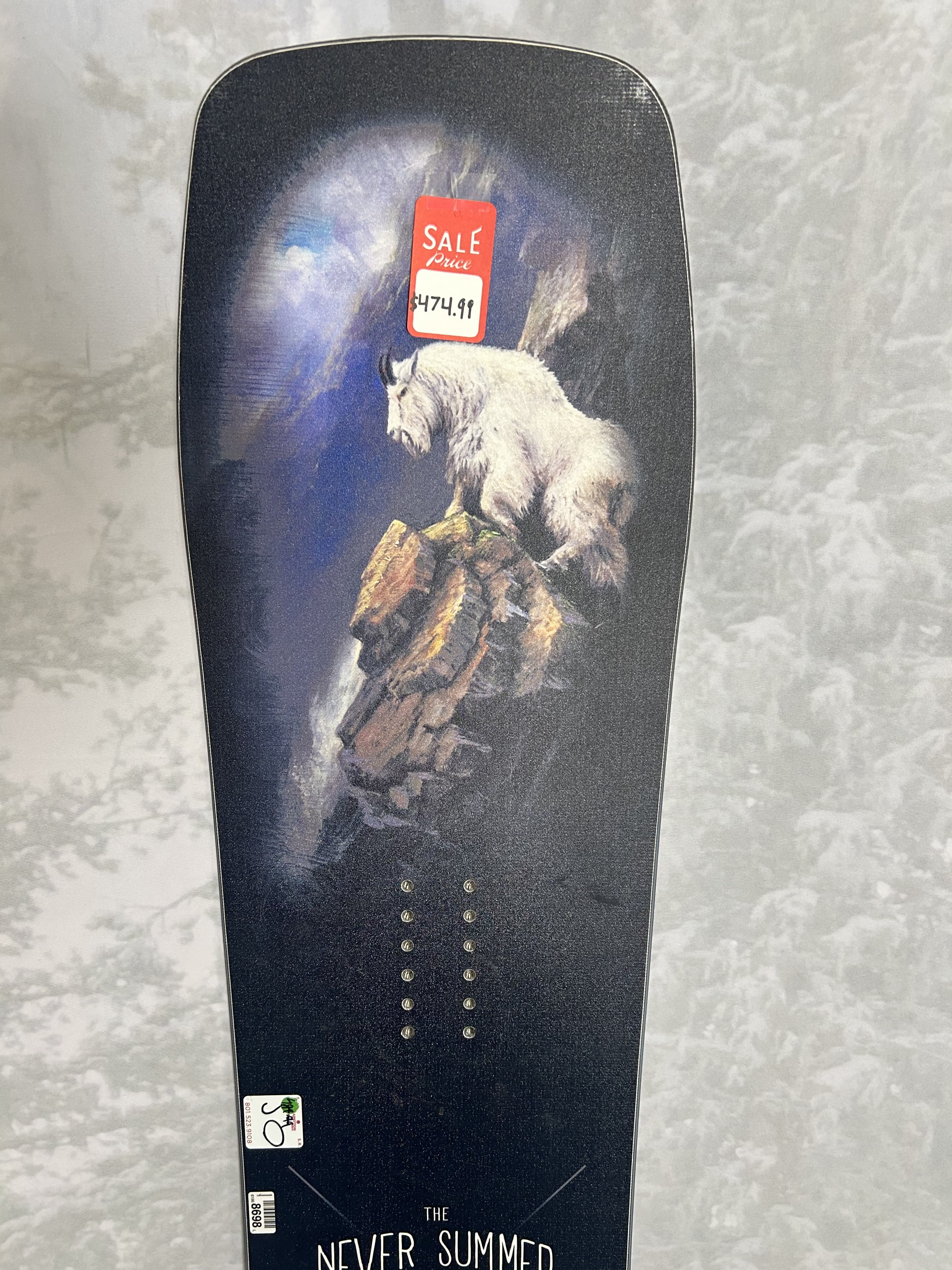 Used 2025 Never Summer Nokhu 155CM Snowboard