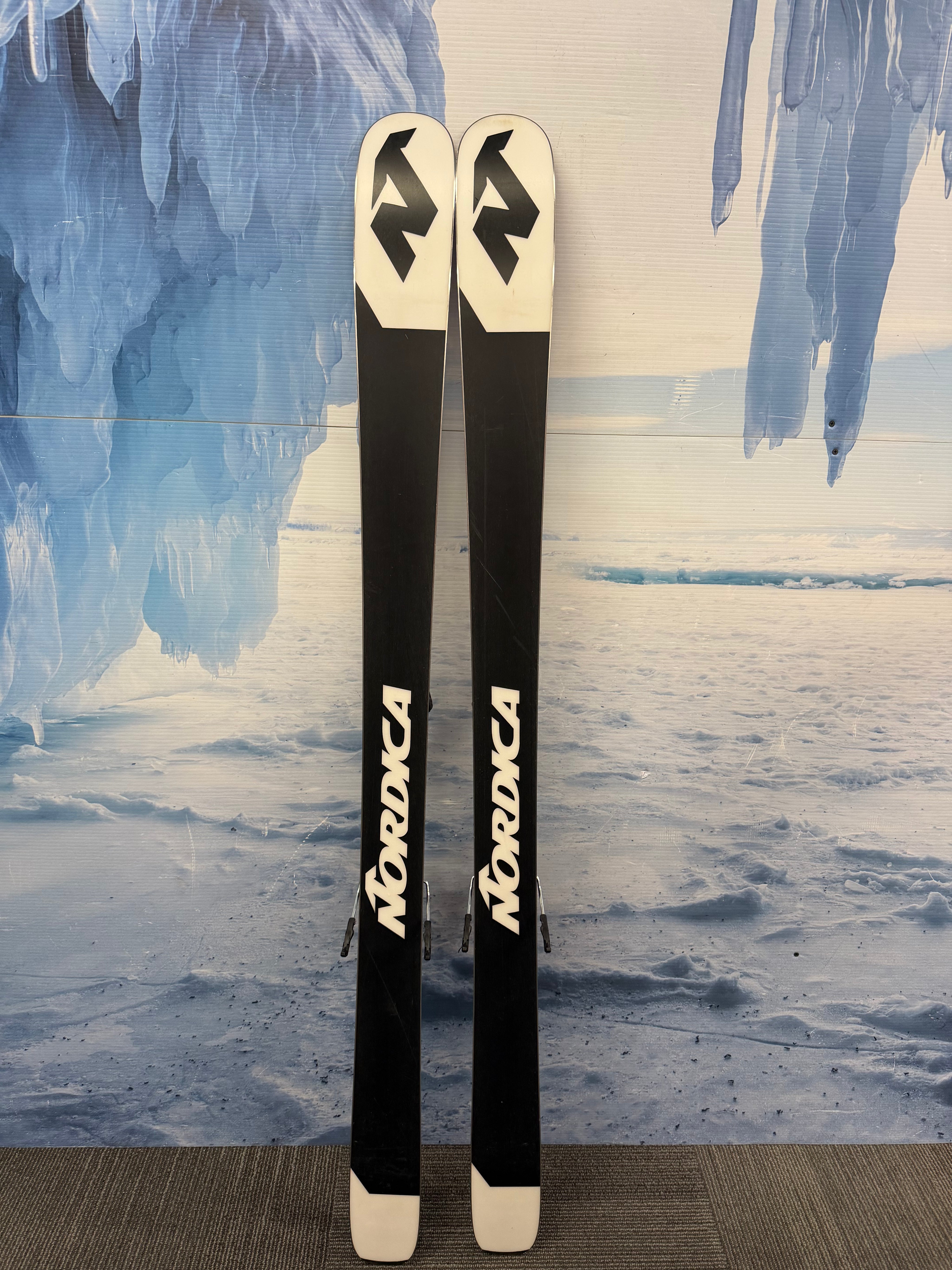 Lightly Used Nordica Santa Ana 87 161cm Skis w/ Atomic Strive 11 Bindings