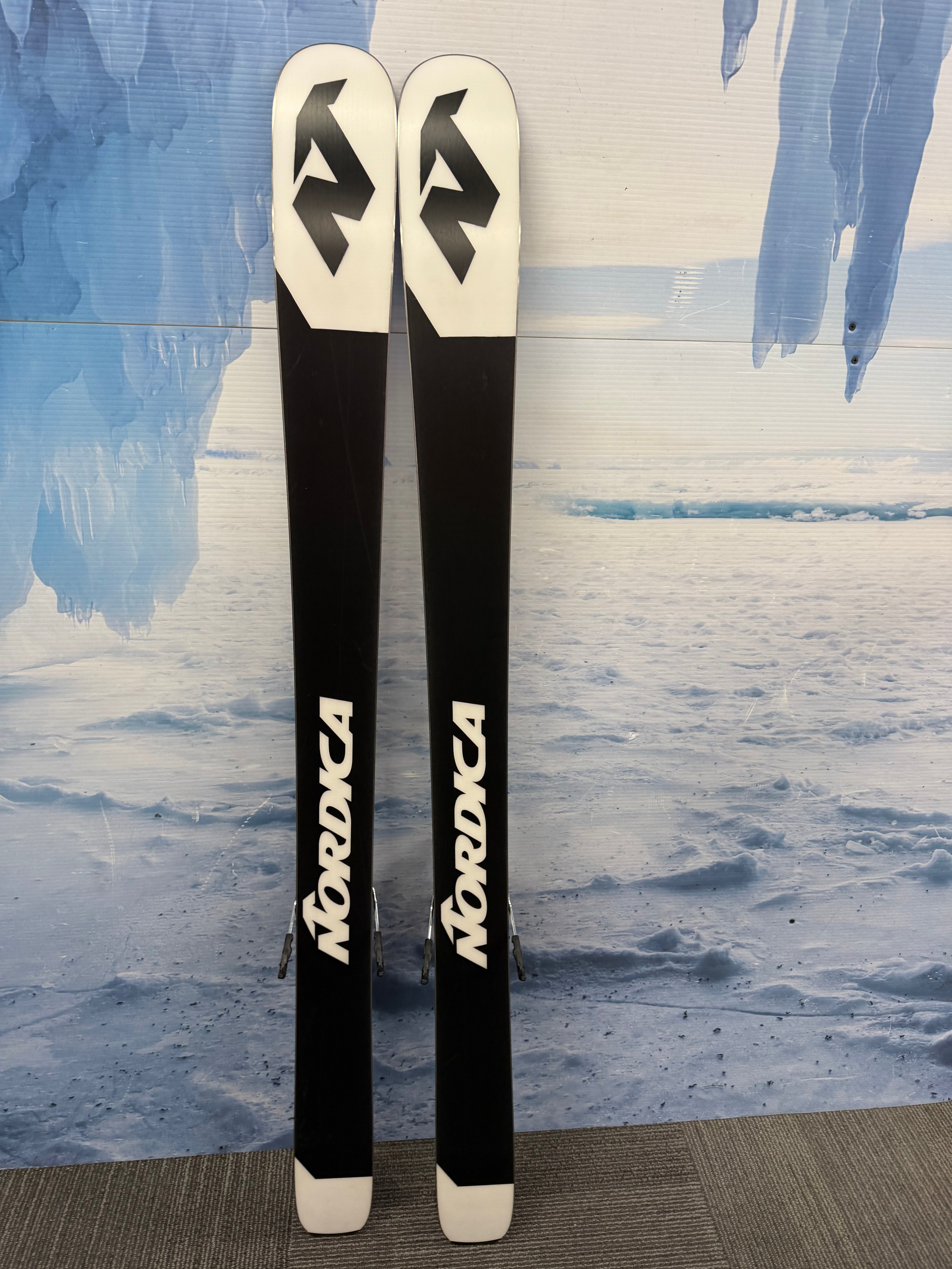 Lightly Used Nordica Santa Ana 92 150cm Skis w/ Atomic Strive 11 Bindings
