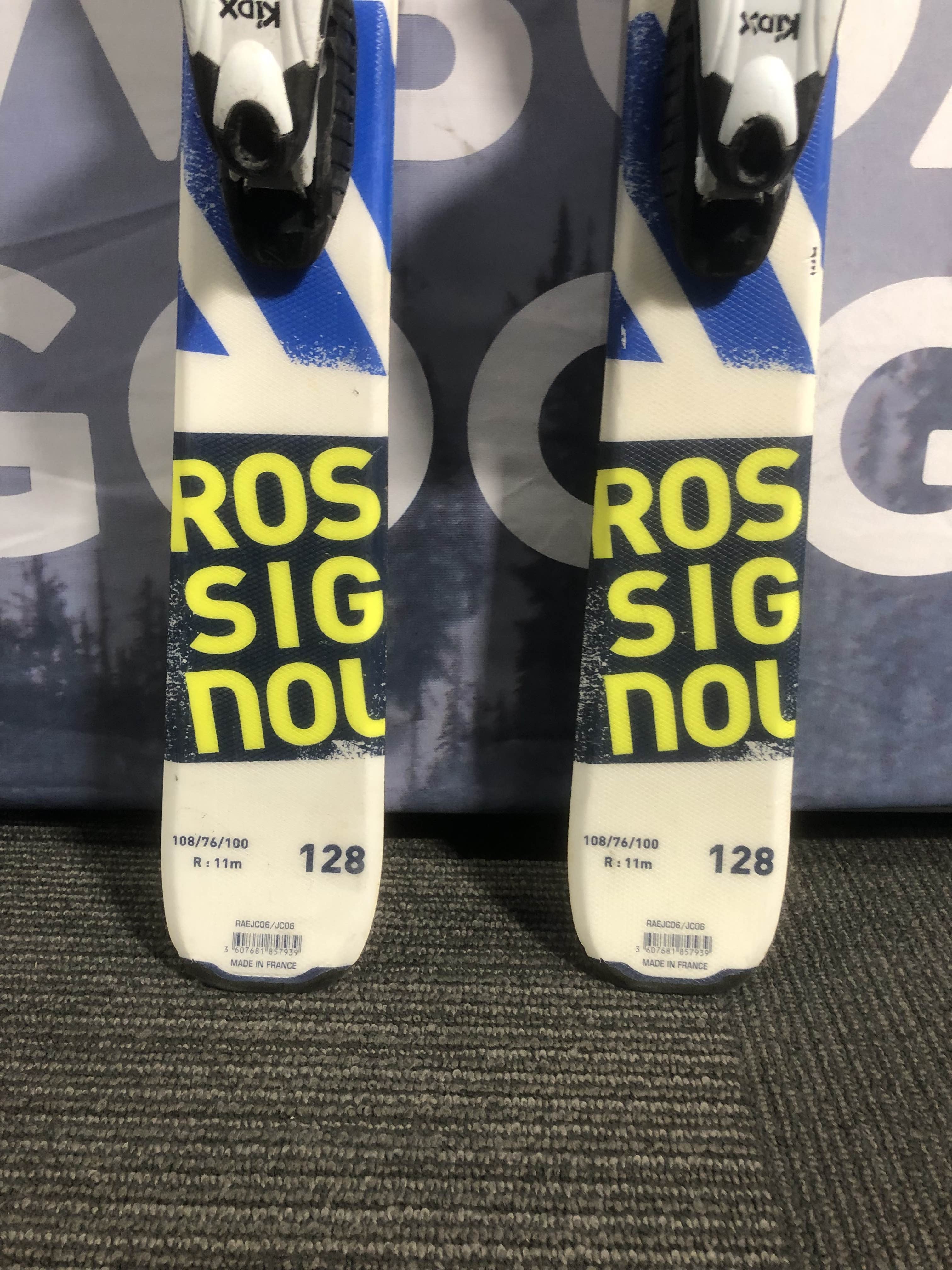 Used Kids Rossignol Terrain 128cm Skis w/ Look KidX Binding