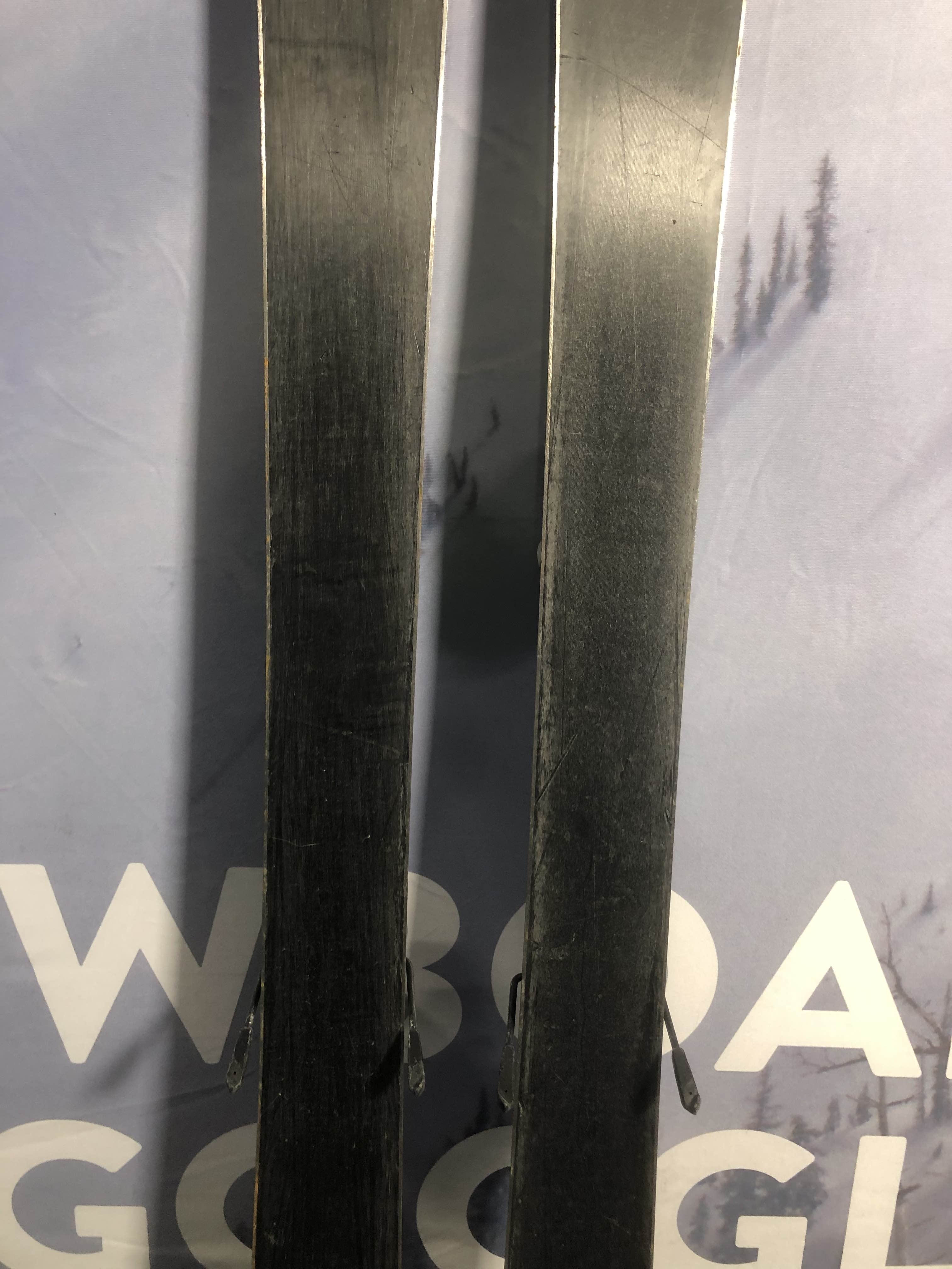 Used Kids Rossignol Terrain 128cm Skis w/ Look KidX Binding