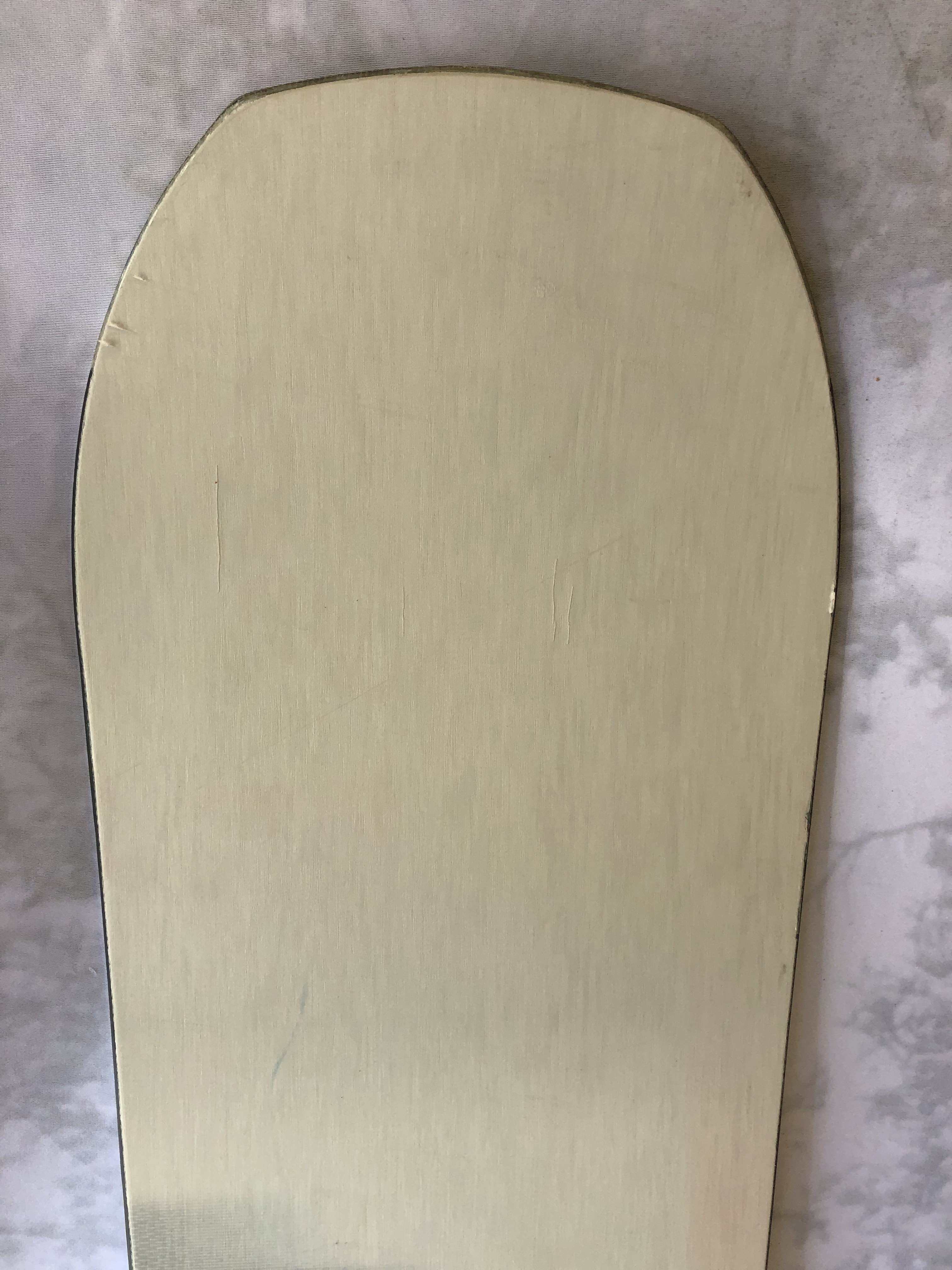 Used 2025 Nitro Team 152CM Snowboard