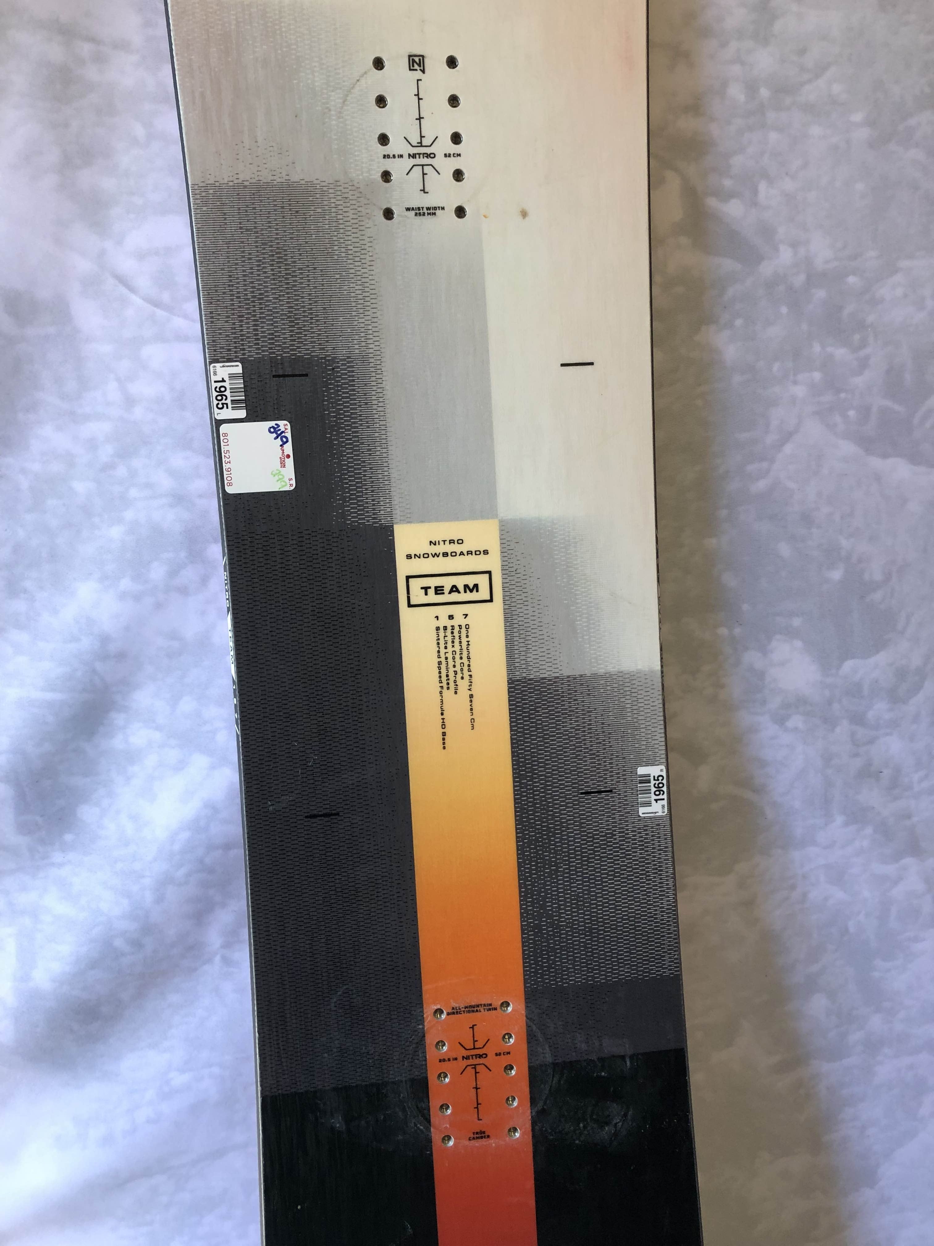 Used 2025 Nitro Team 157CM Snowboard
