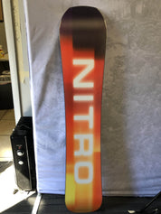 Used 2025 Nitro Team 157CM Snowboard