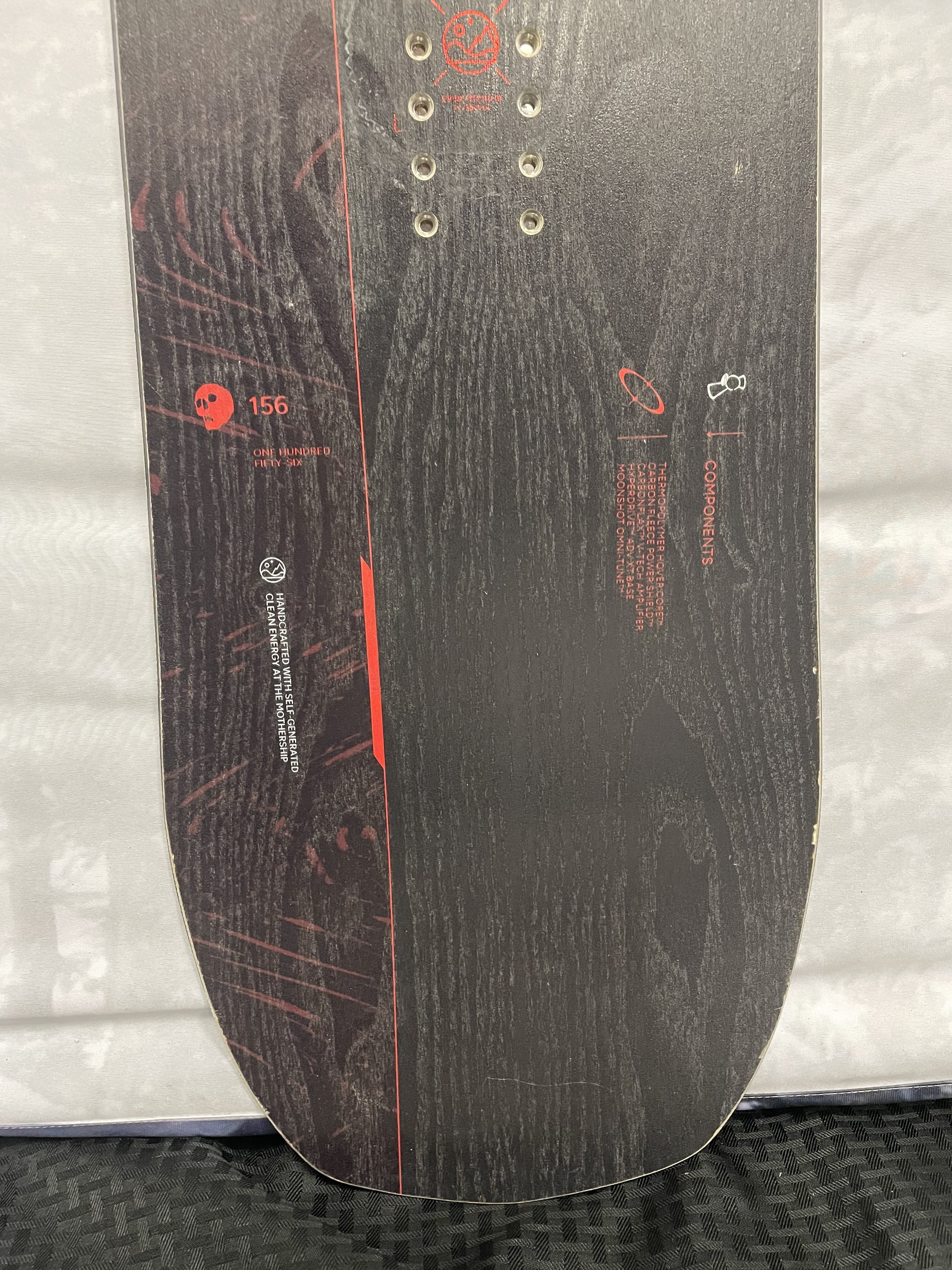 Lightly Used 2025 Capita Black Snowboard of Death Snowboard 156cm