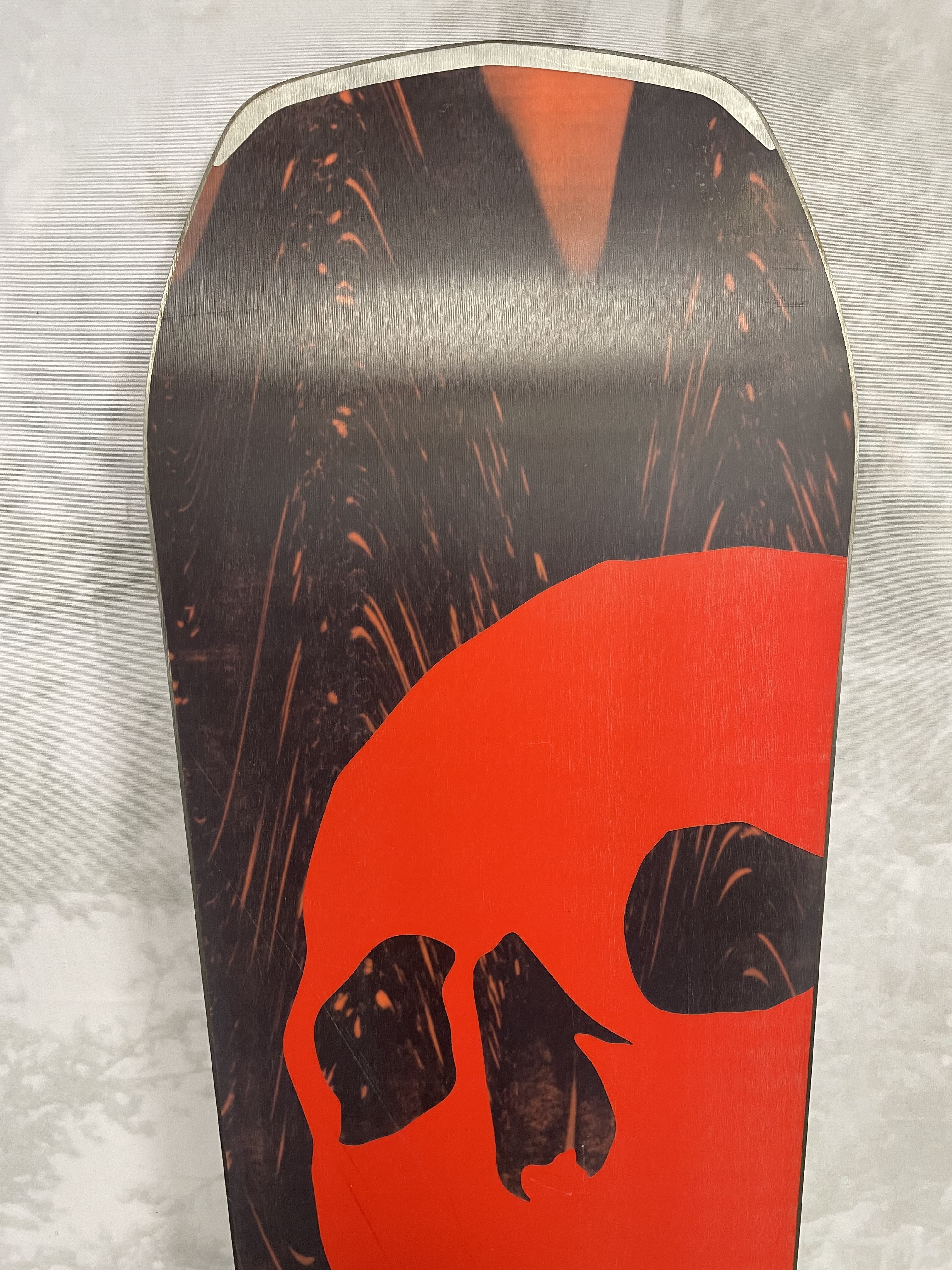 Lightly Used 2025 Capita Black Snowboard of Death Snowboard 156cm