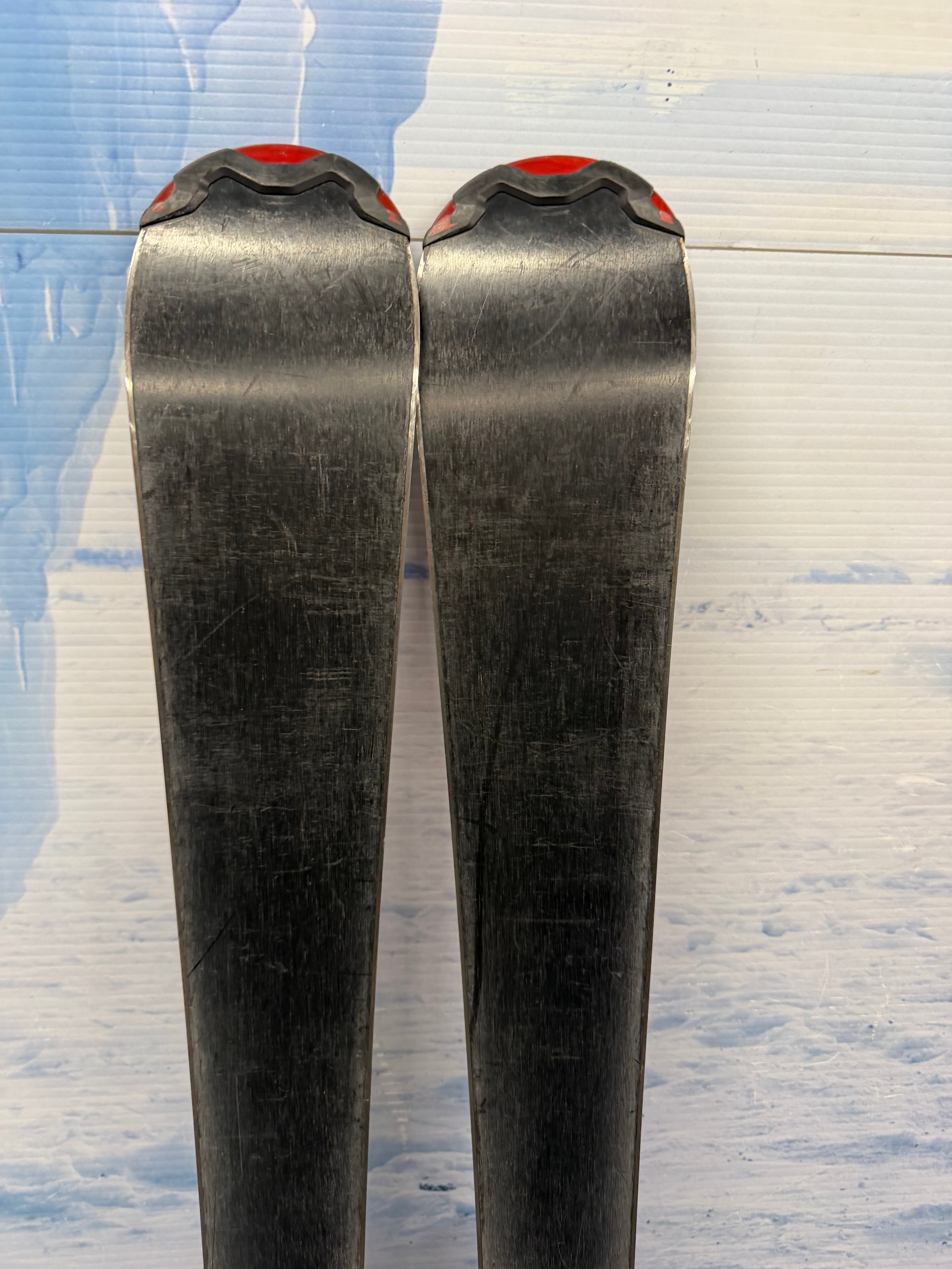 Used Head Supershape Team 127cm Skis w/ LRX 7.5 Bindings