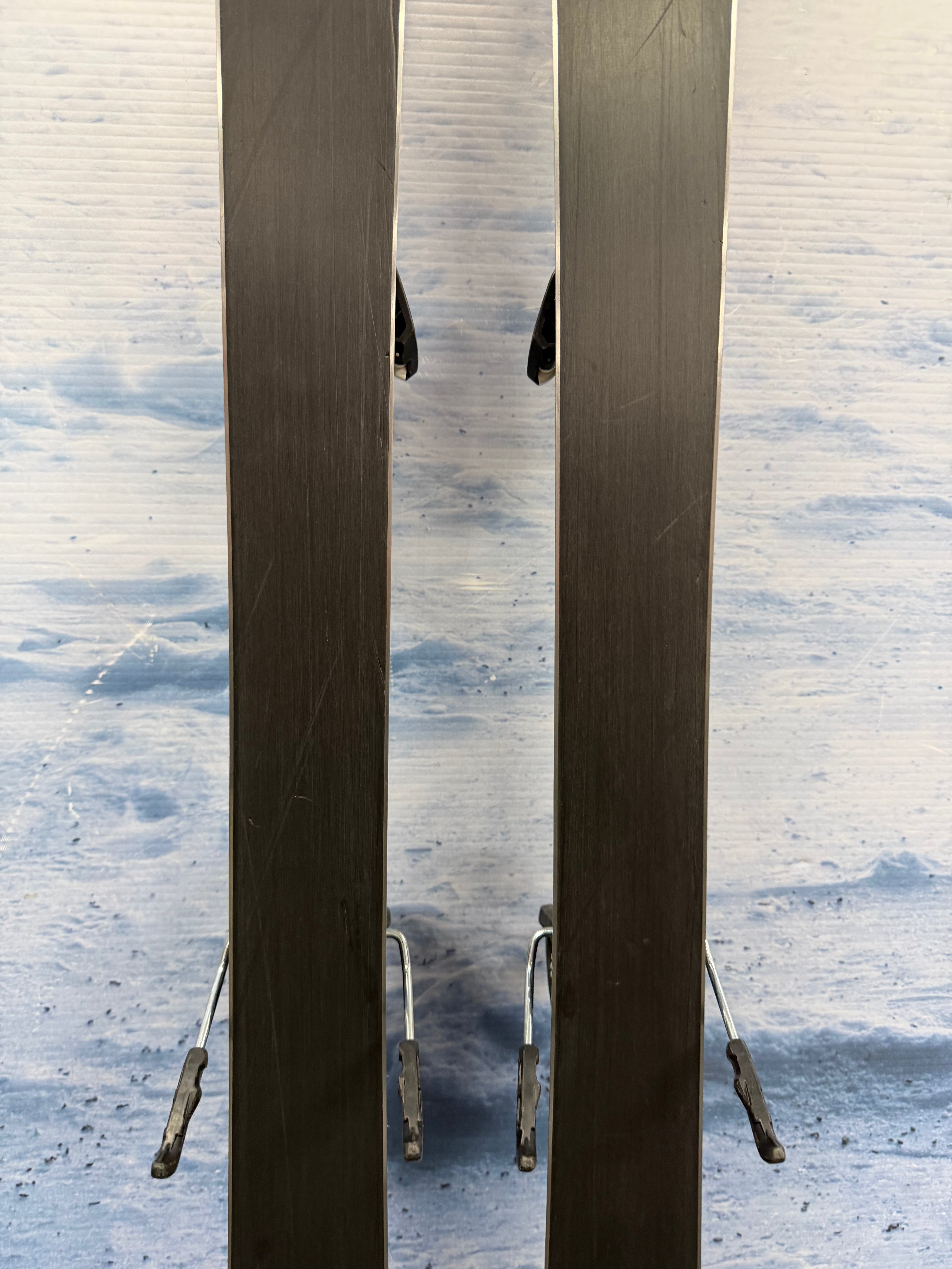 Used Salomon Pulse 155cm Skis w/ Salomon L10 Bindings