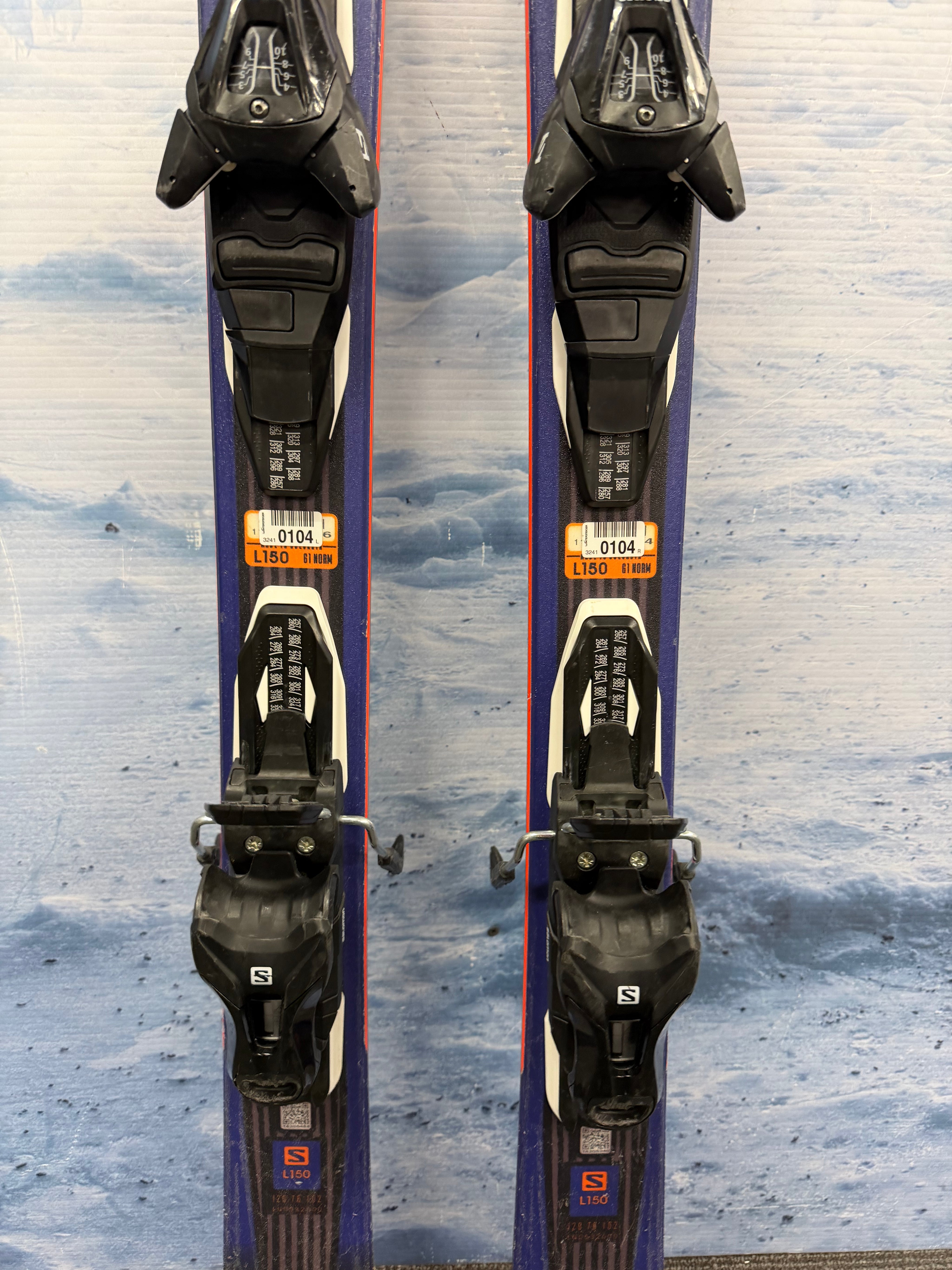 Used Salomon XDR 76 150cm Skis w/ Salomon Lithium 10 Bindings